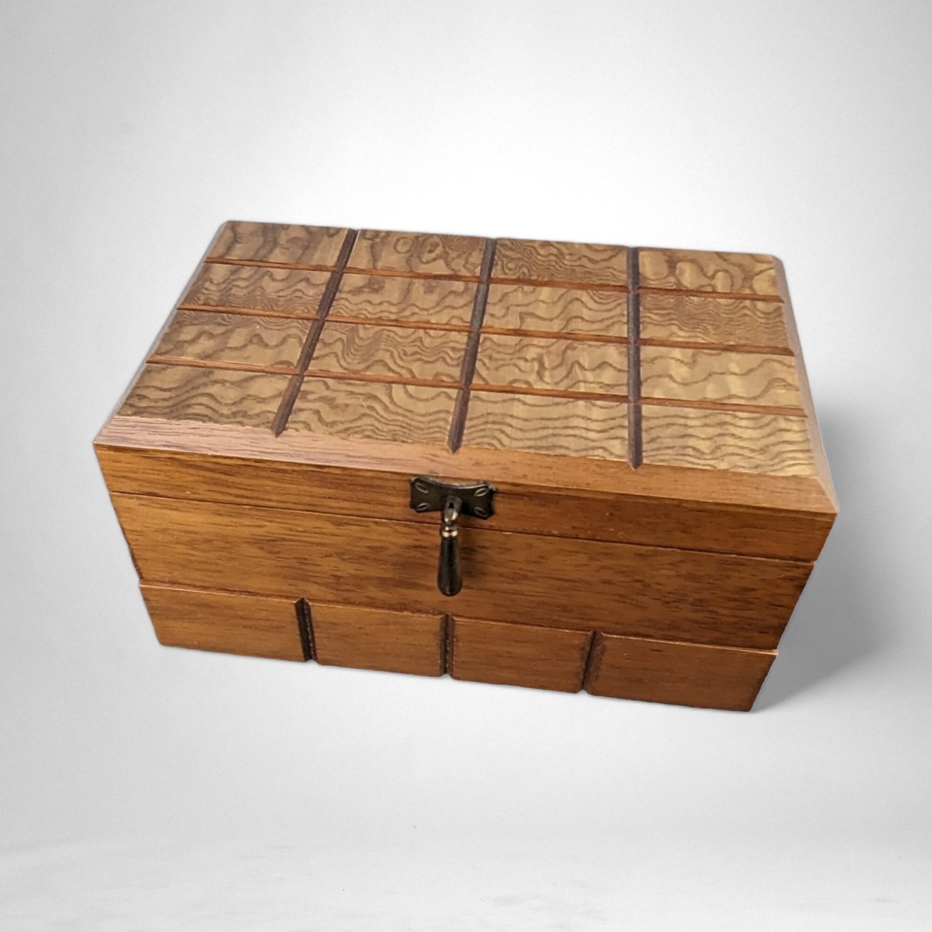 Vintage Mid-Century Modern (MCM) Wooden Jewelry/Treasure Box - Retro Storage