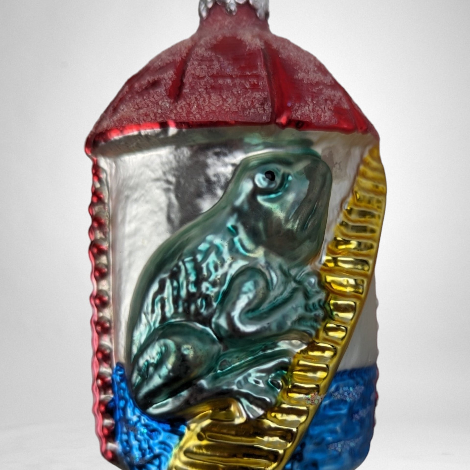 Vintage Whimsy: Blown Glass Frog Ornament for Timeless Holiday Delight