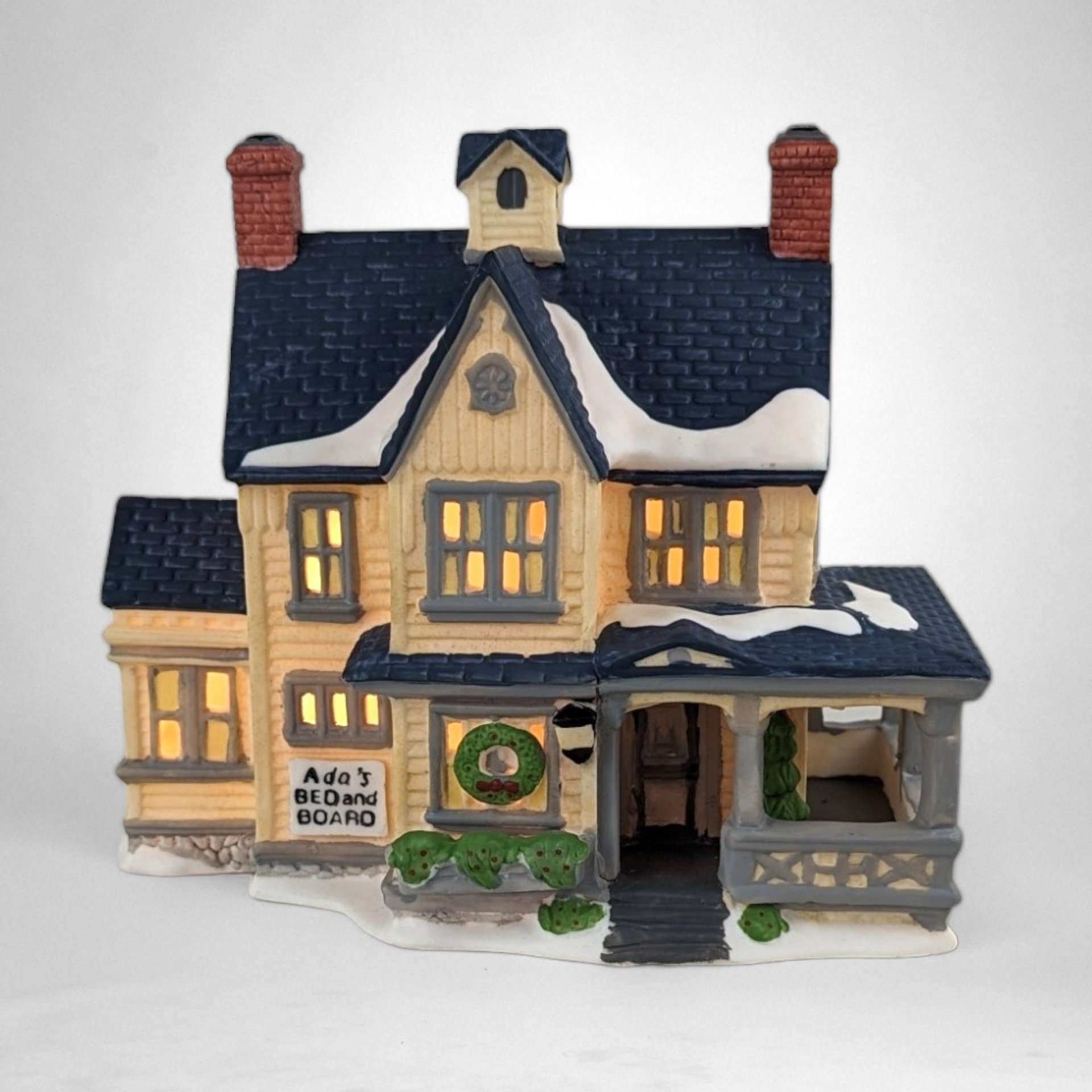 1988 Dept. 56 "Boarding House" - Charming New England Village Collectible