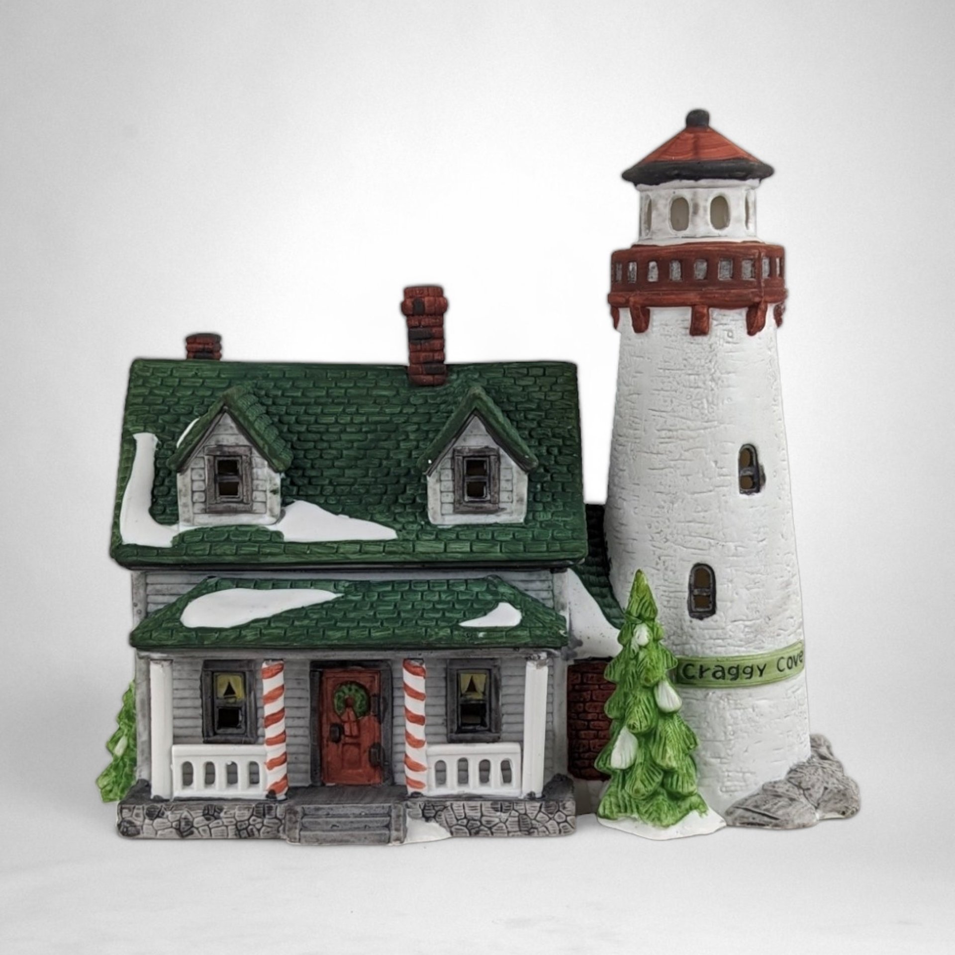 Dept 56 New England Village "Craggy Cove Lighthouse" | 1987 | Retired