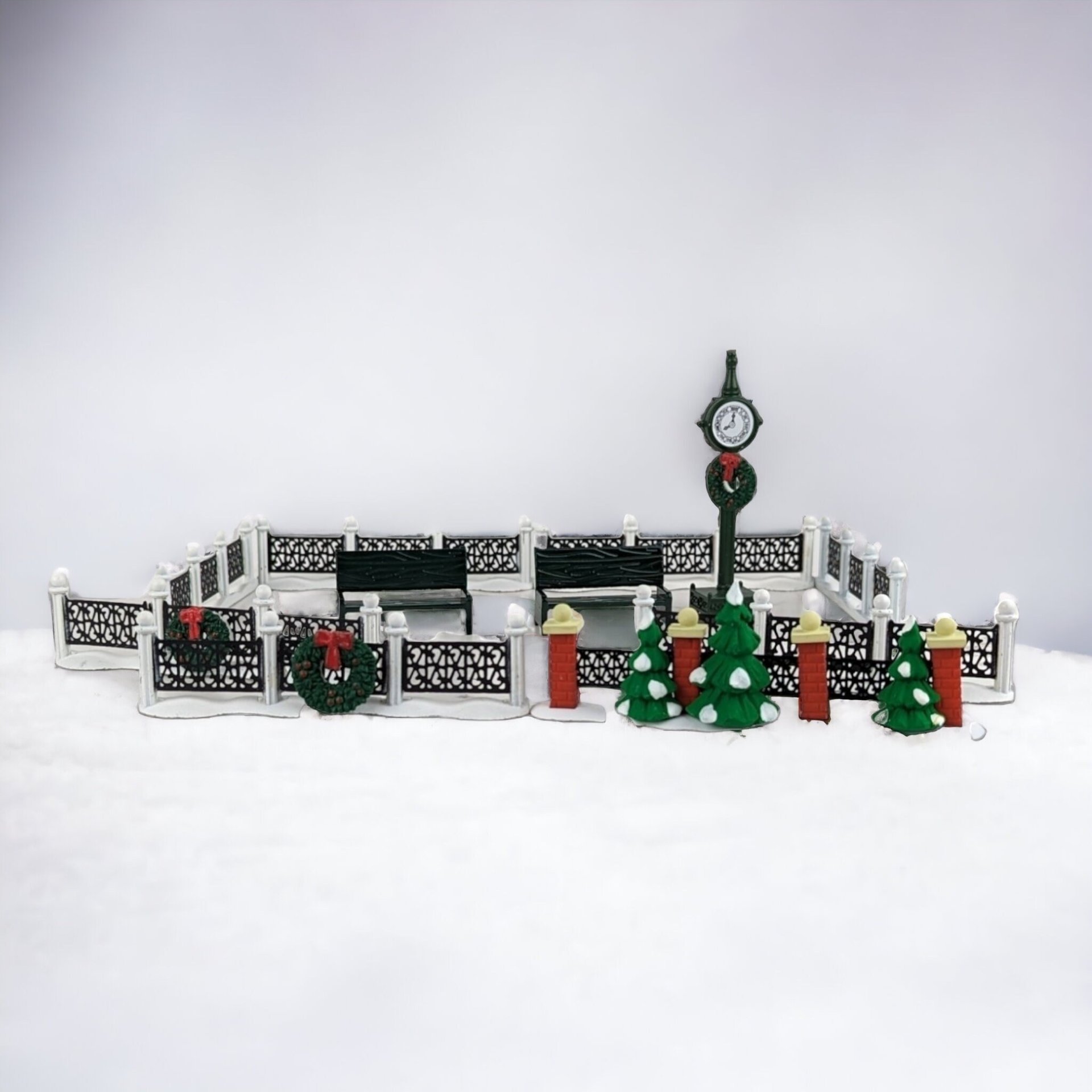 Dept. 56 Snow Village Town Clock, Benches, and Fences: Miniature Village Accessories