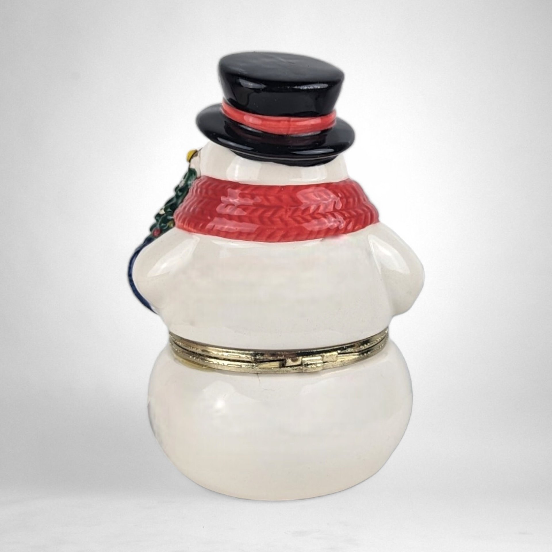 Mr. Christmas Snowman Animated Music Box - A Whimsical Wonderland of Melodies and Motion!