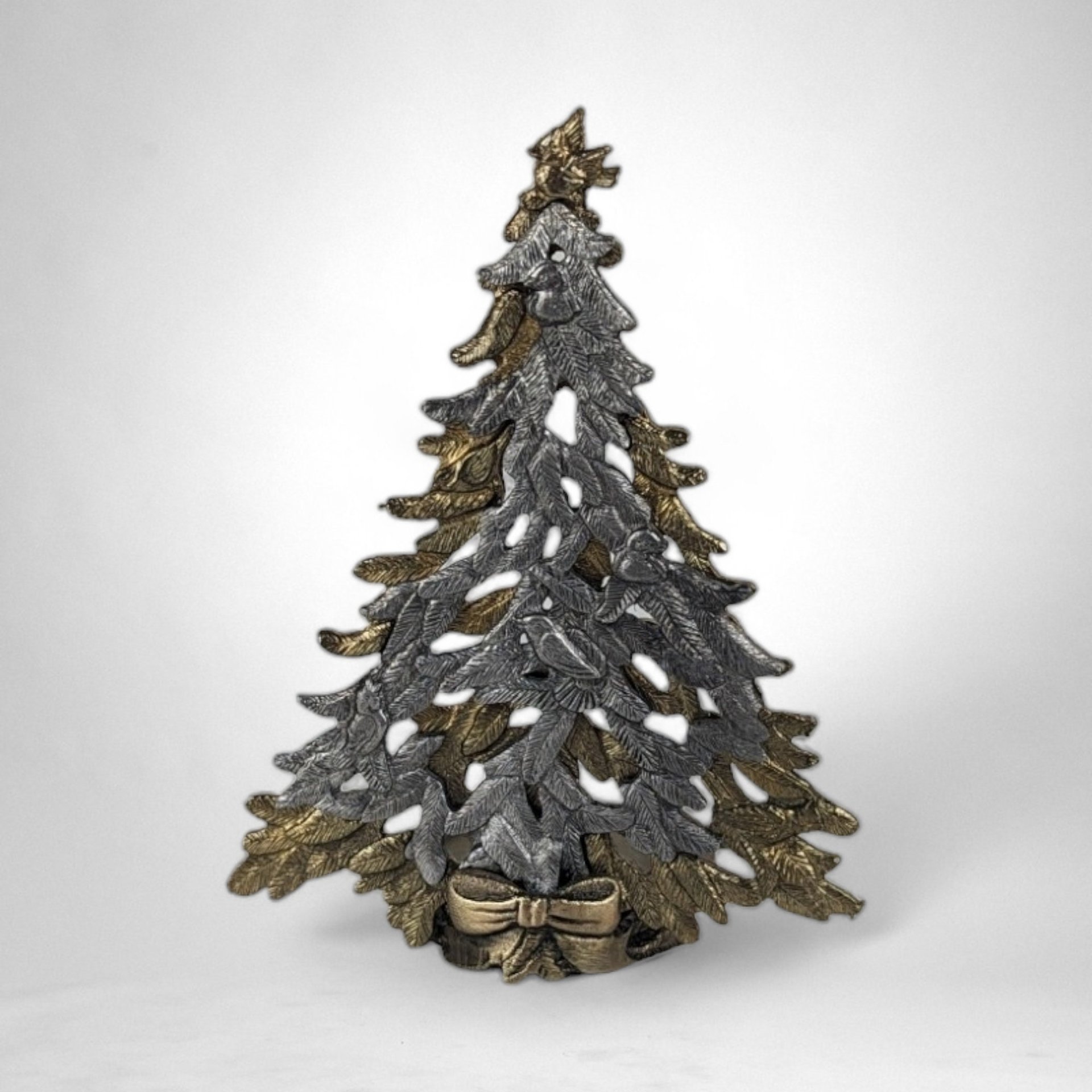 Vintage Metzke Pewter and Gold Christmas Tree Tealight Holder - Timeless Holiday Elegance!