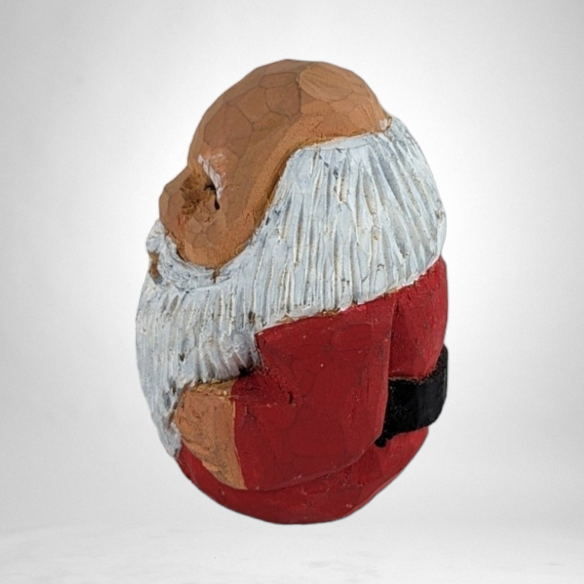 Exquisite Vintage Hand-Carved Santa Egg-Shaped Figurine: Timeless Holiday Elegance