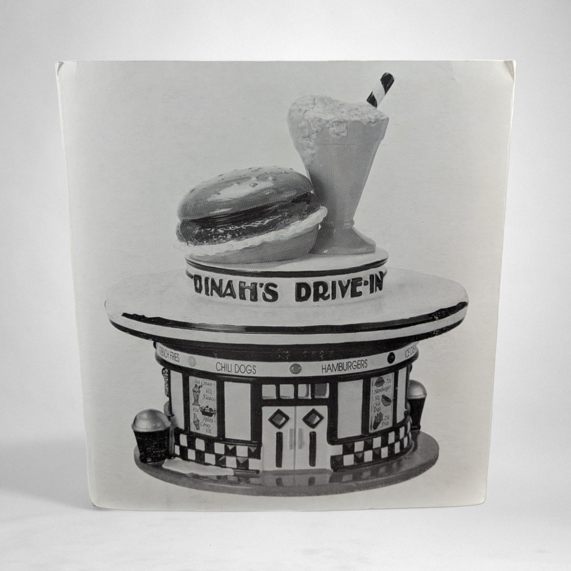 1993 Dept. 56 Dinah's Drive-In Village House