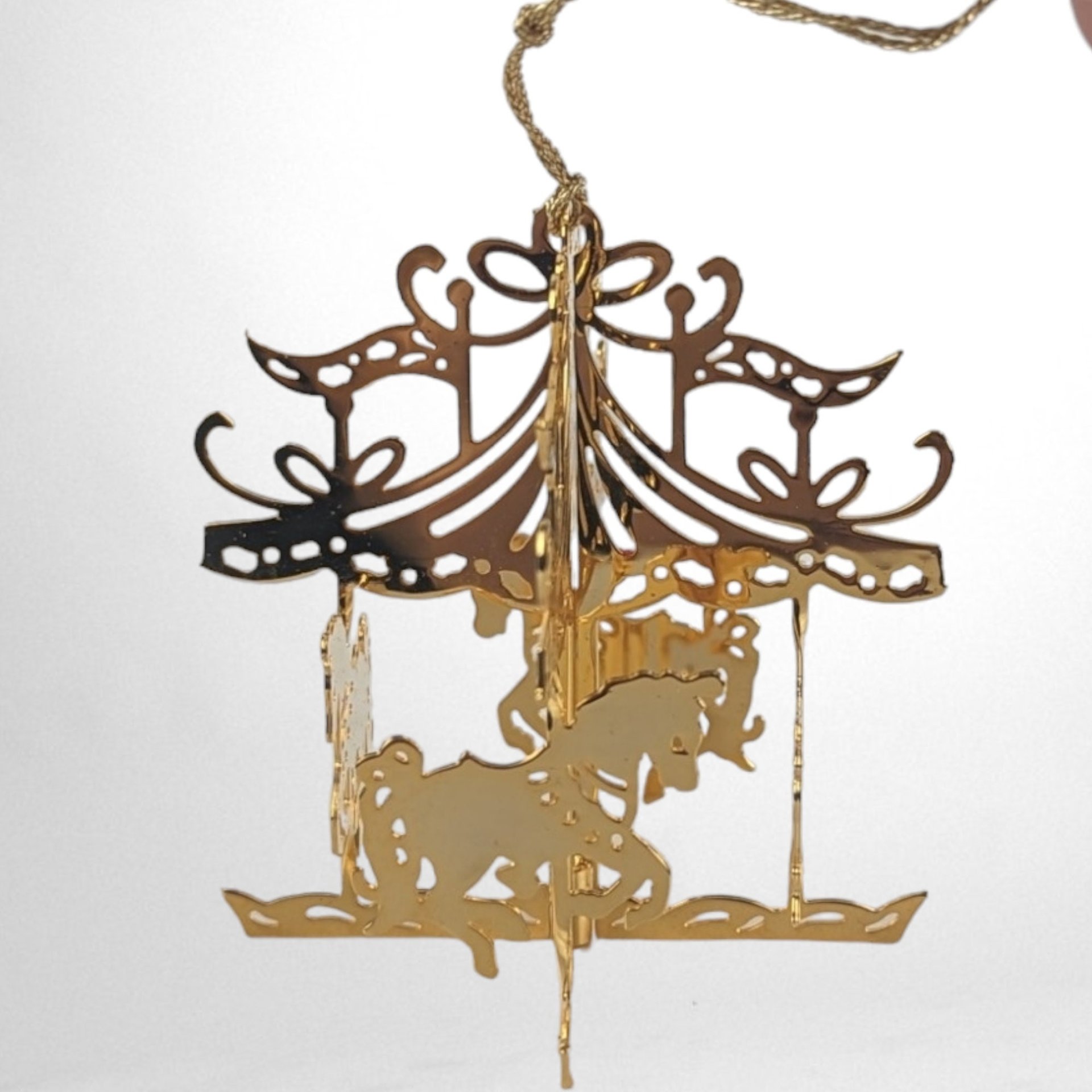 Vintage Gold-Toned Carousel Ornament - Timeless Holiday Elegance