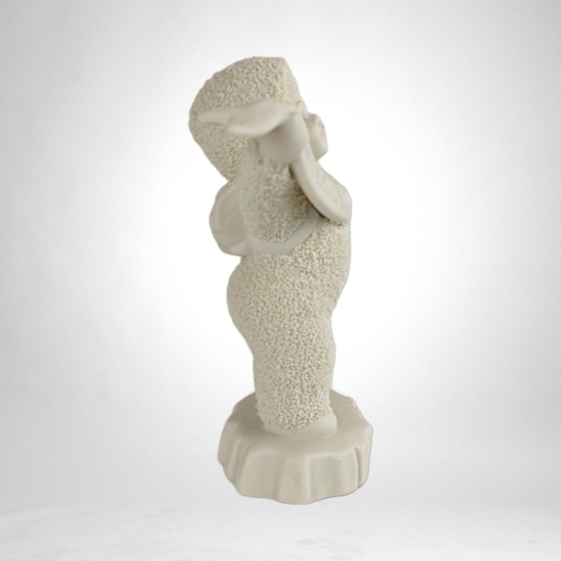 Cherished Moments: Vintage Dept. 56 Snowbabies 'I Love You This Much' Figurine - Timeless Expression of Love in Adorable Detail