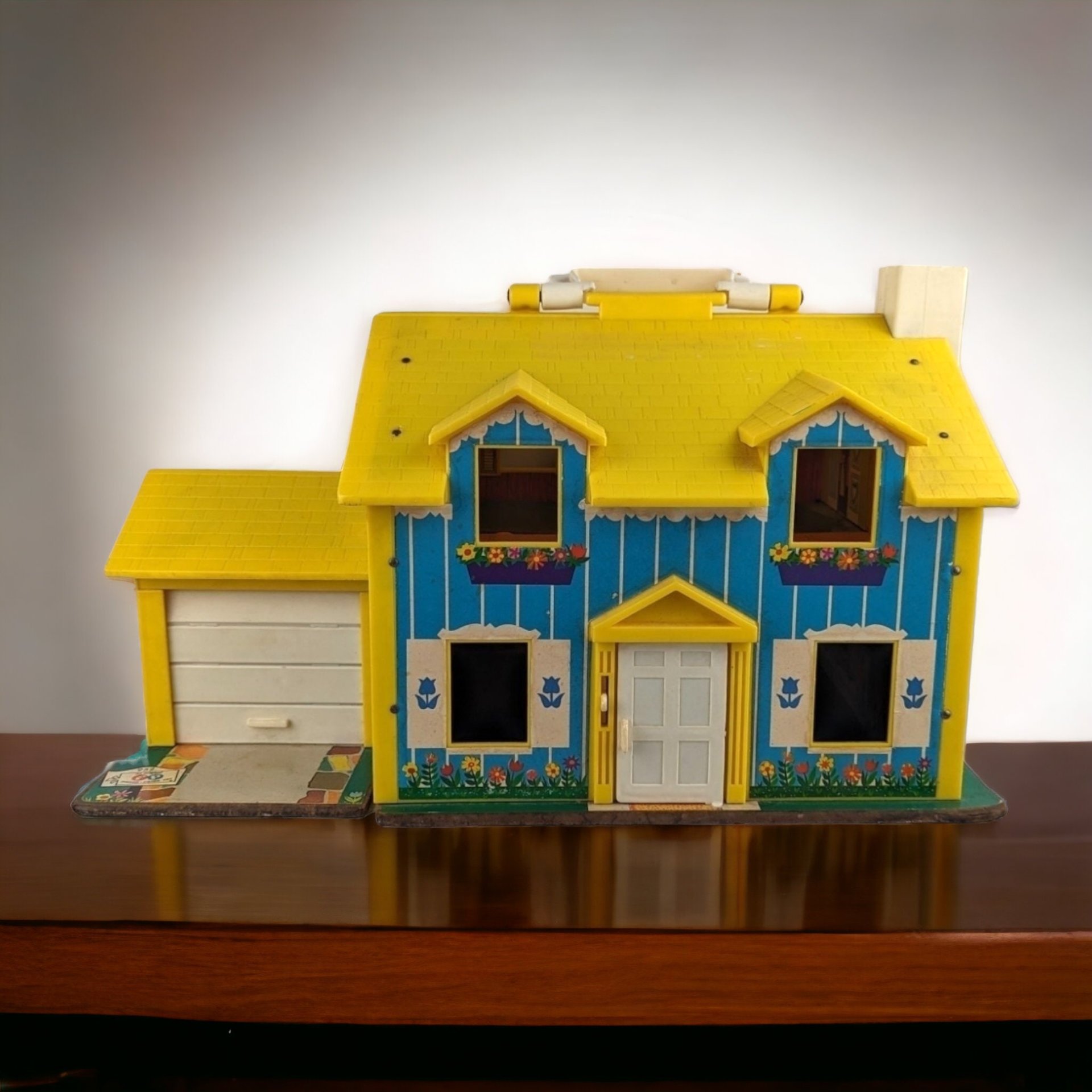 1969 Fisher Price Little People Family House - Vintage Toy Collectible