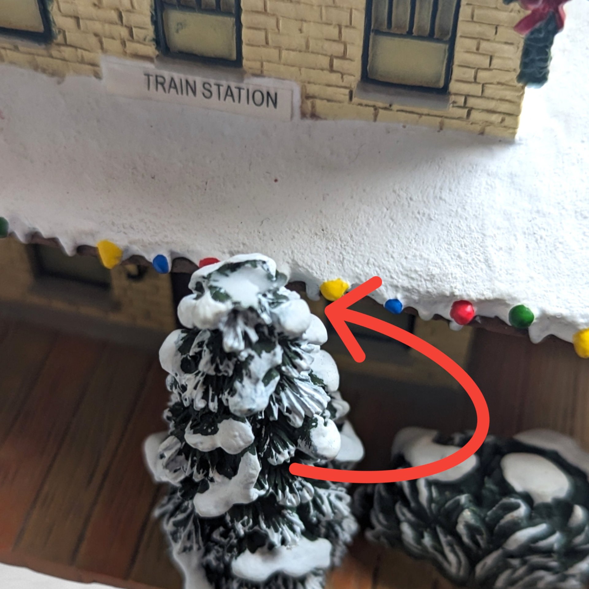 2003 Hawthorne Village Philadelphia Eagles Station Village Building - Eagles Pride for Your Holiday Display! (Chip on a Tree)