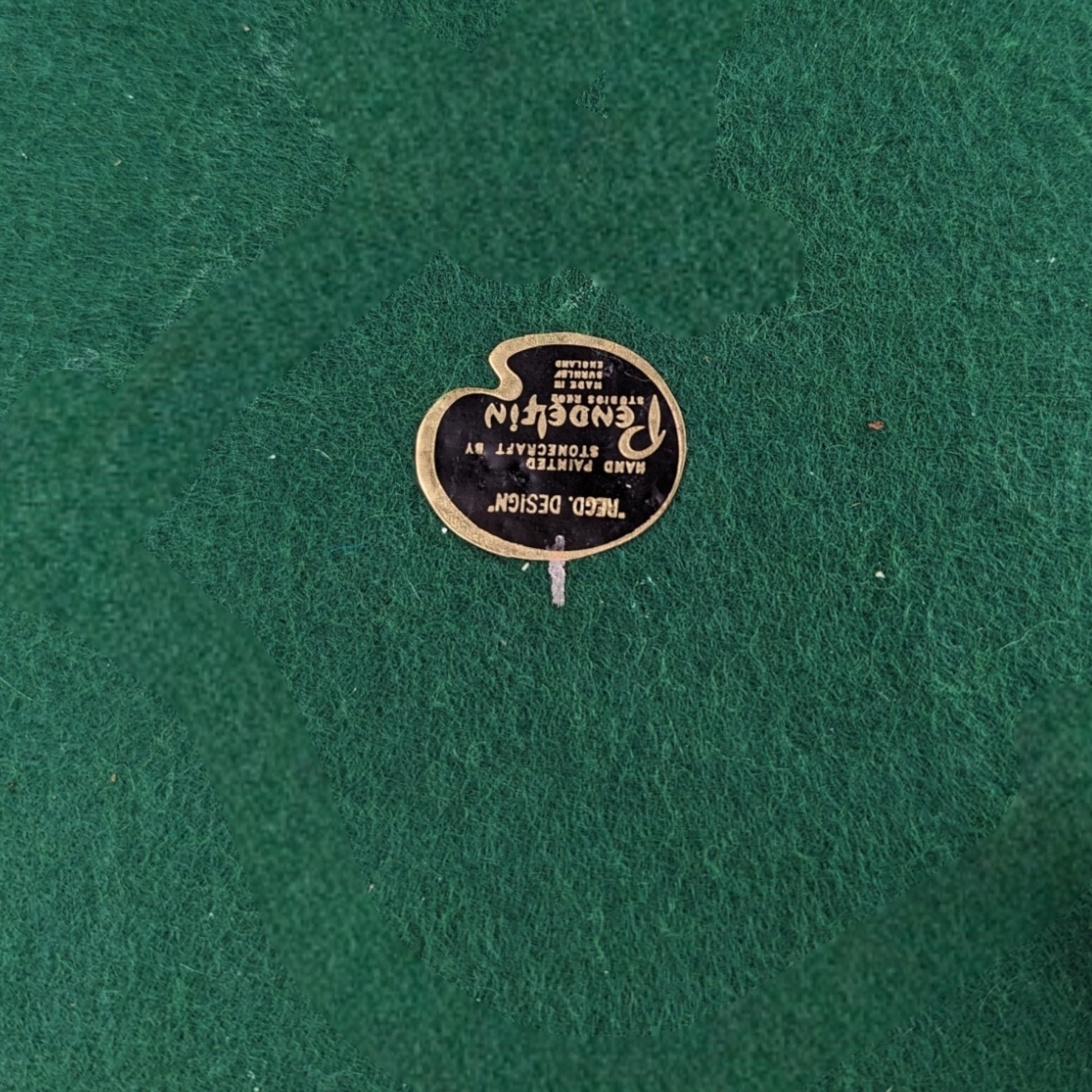 Vintage Pendelfin Shrimp Stand - Charming Retro Decor Accent