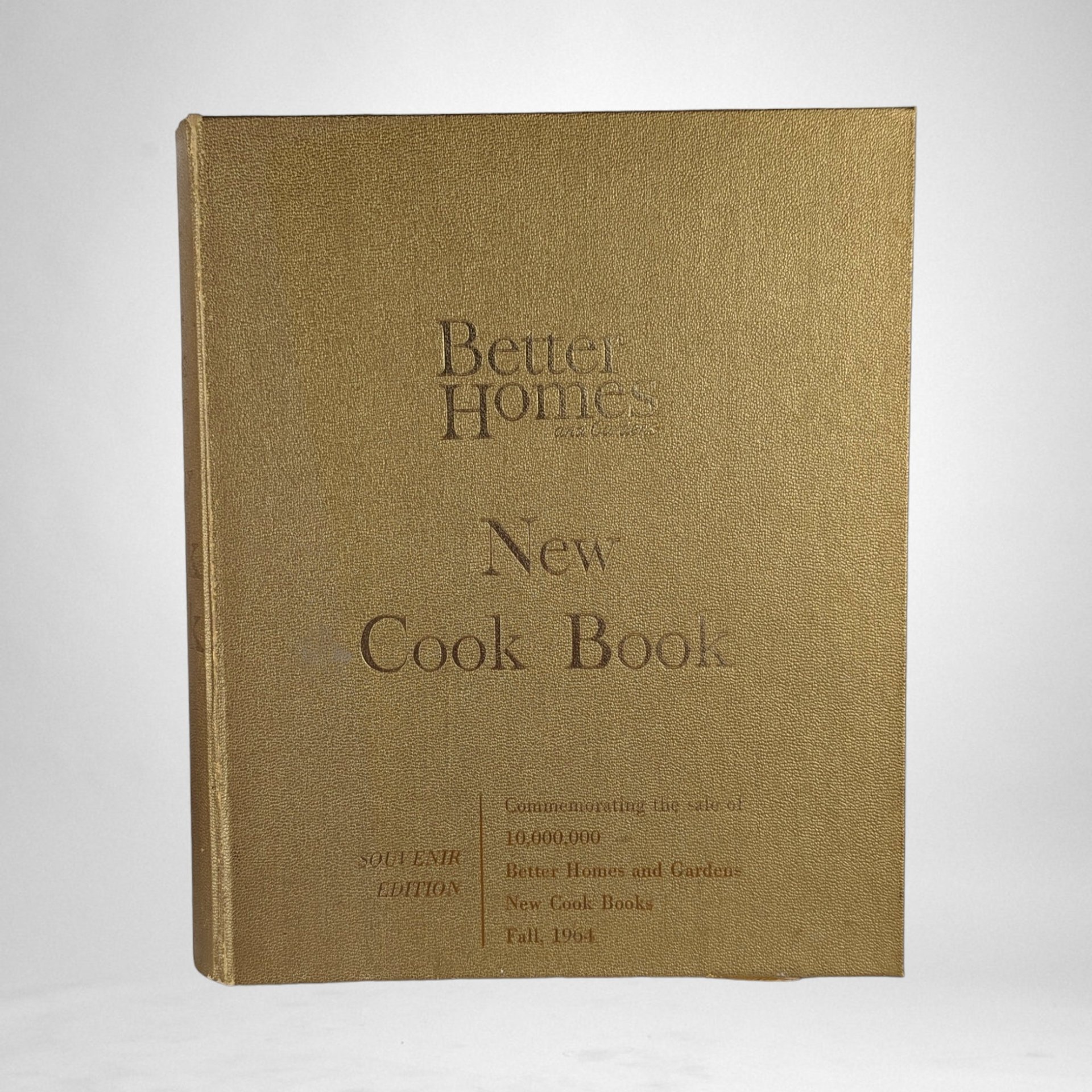 Vintage 1962 Gold Better Homes and Gardens Cookbook | Mid-Century Recipes | Classic Cooking | Culinary Time Capsule
