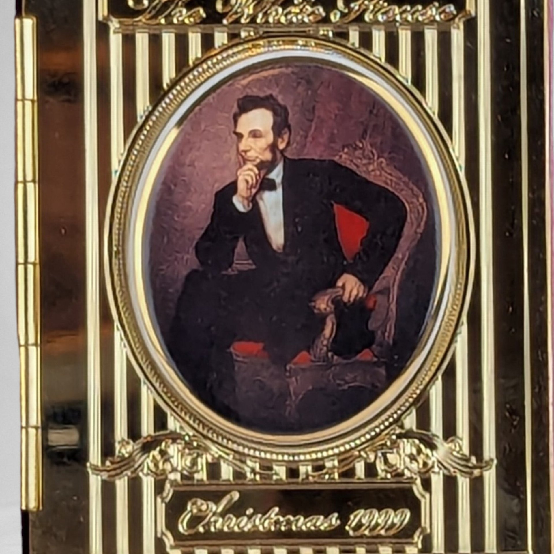 1999 White House Historical Association Christmas Lincoln Ornament - Presidential Tribute