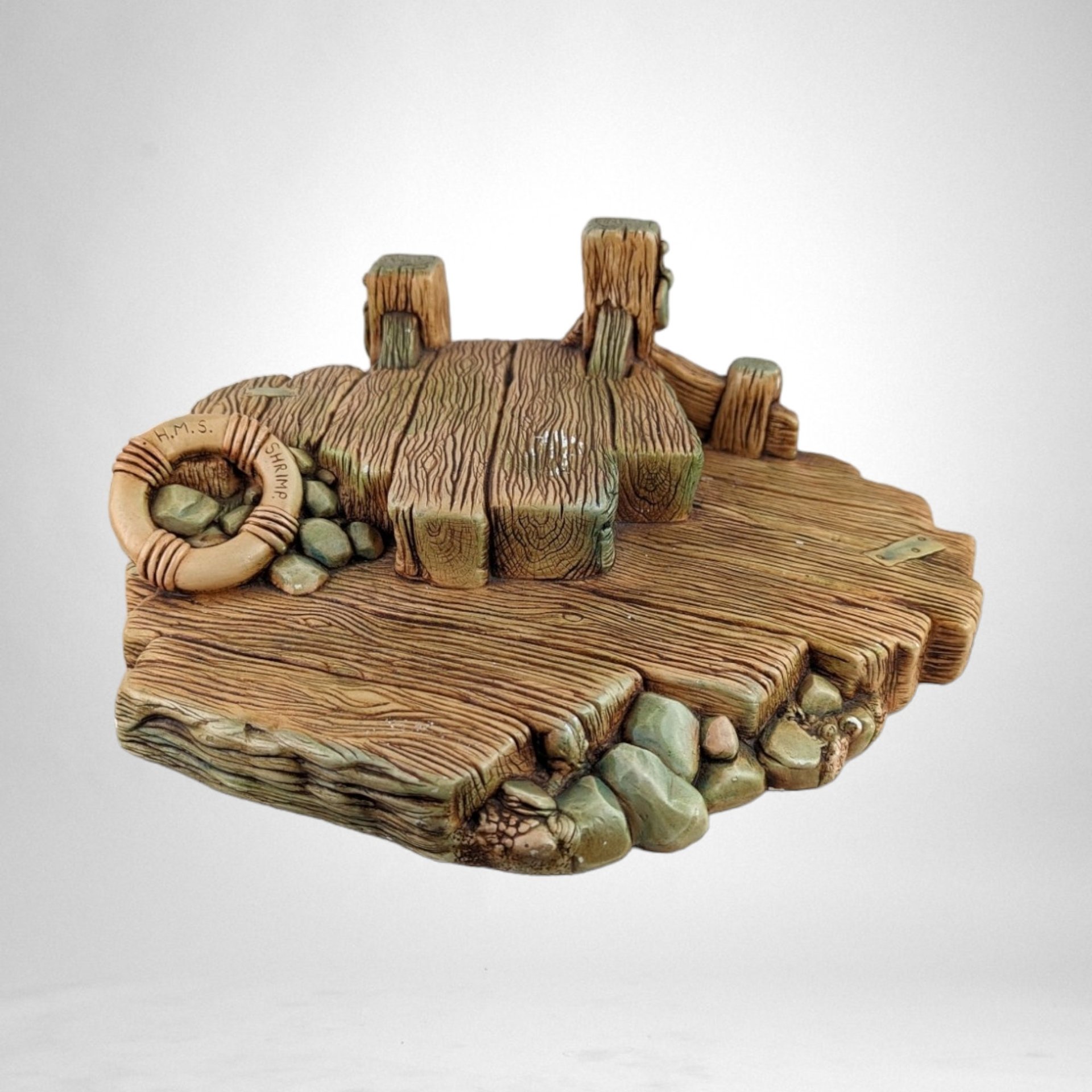 Vintage Pendelfin Shrimp Stand - Charming Retro Decor Accent