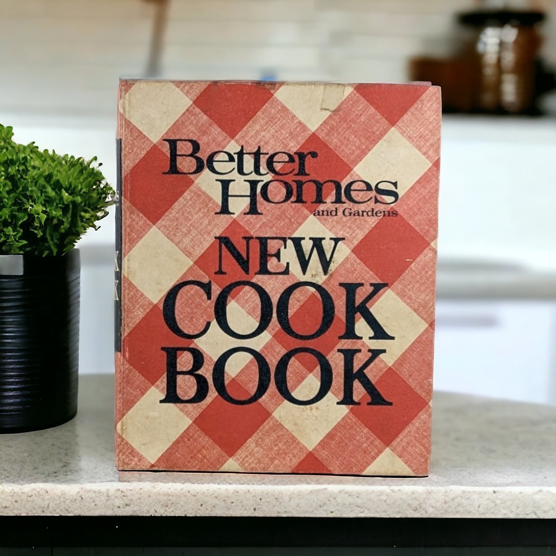 1968 Better Homes & Gardens Cookbook
