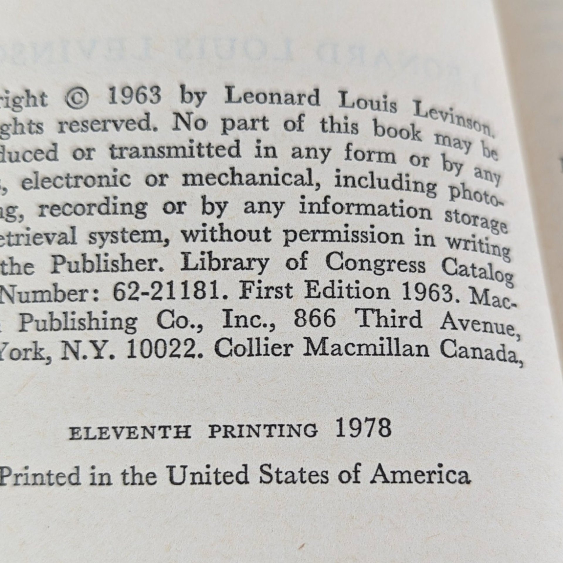 1978 The Left Handed Dictionary, Leonard Louis Levinson
