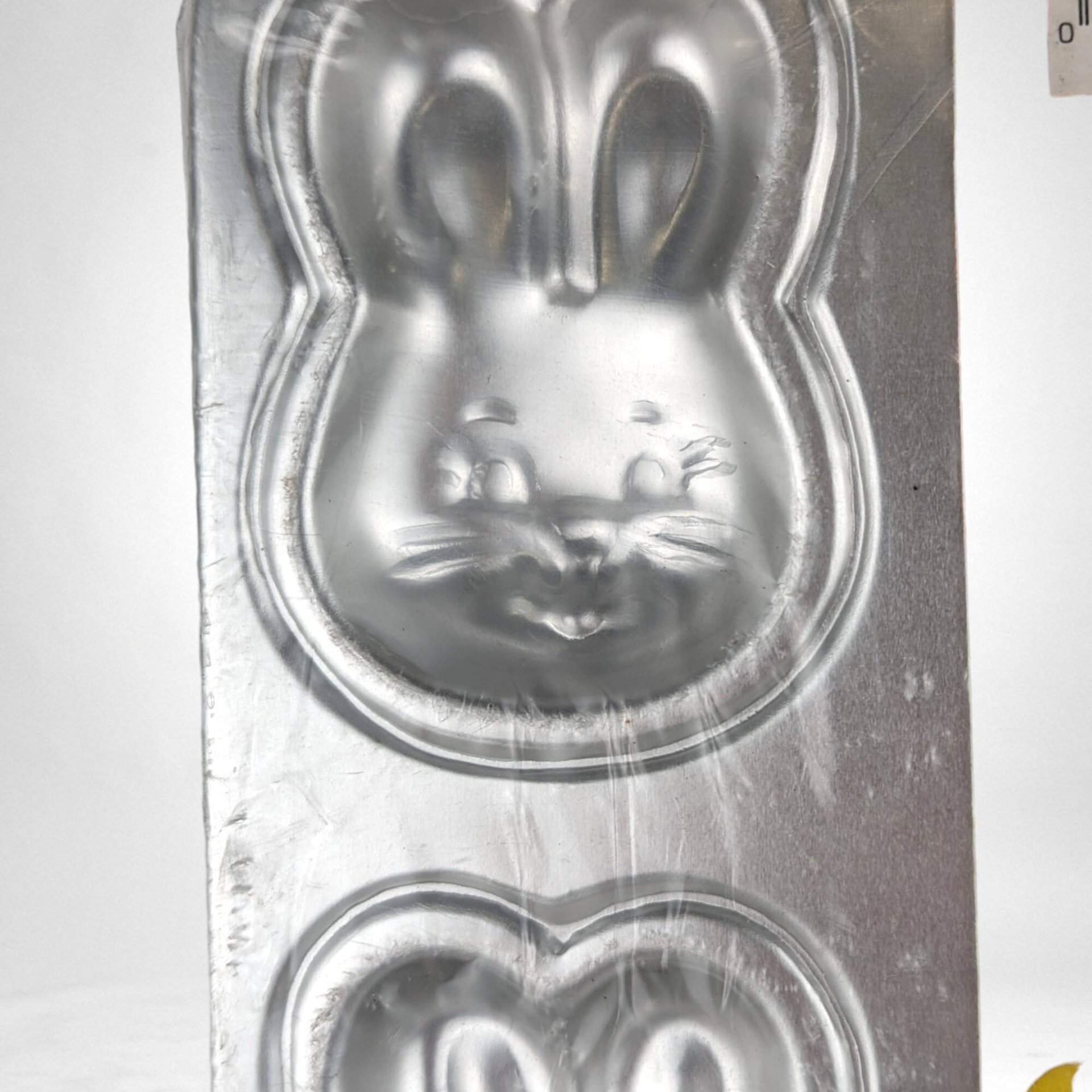 1996 Wilton Bite Size Bunny Pan
