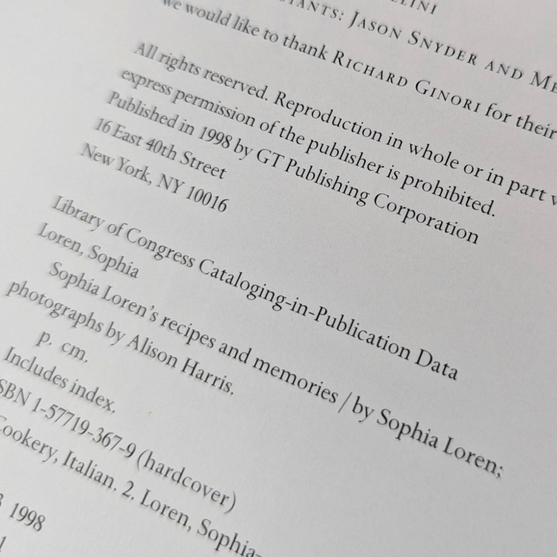 1998 Sophia Loren's Recipes and Memories Hardcover Book