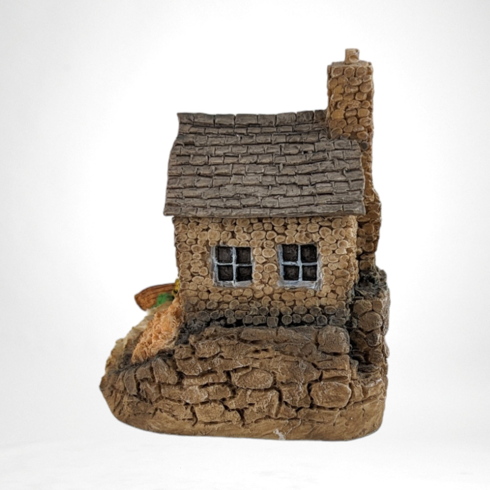 Arden Sculptures Fishermans Village House