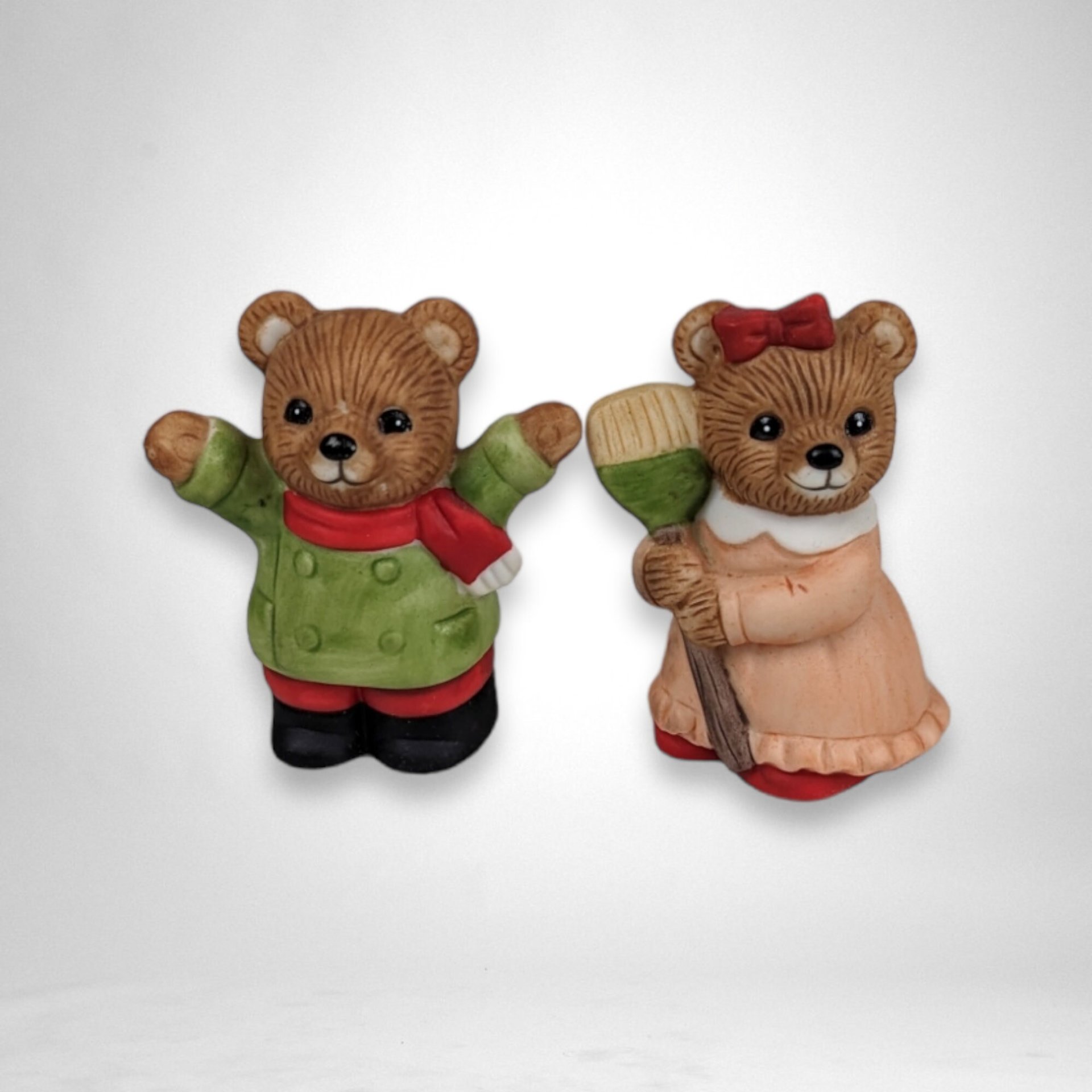 Set of 2 Homco Holiday Bear Figurines 5101