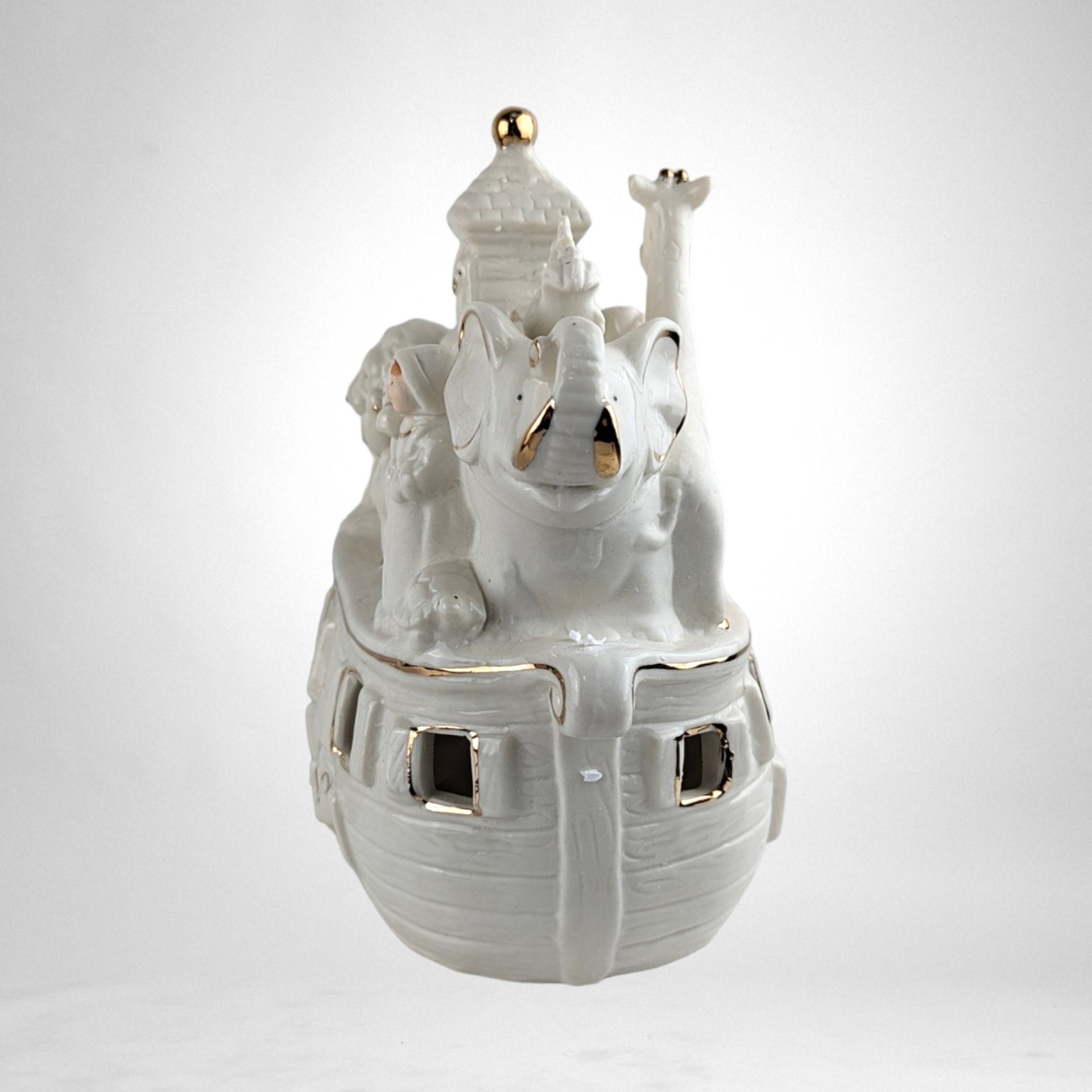 Vintage JC Penney Light Up Noah's Ark | Charming Holiday Decor | Unique Collectible for Christmas and Home Decoration