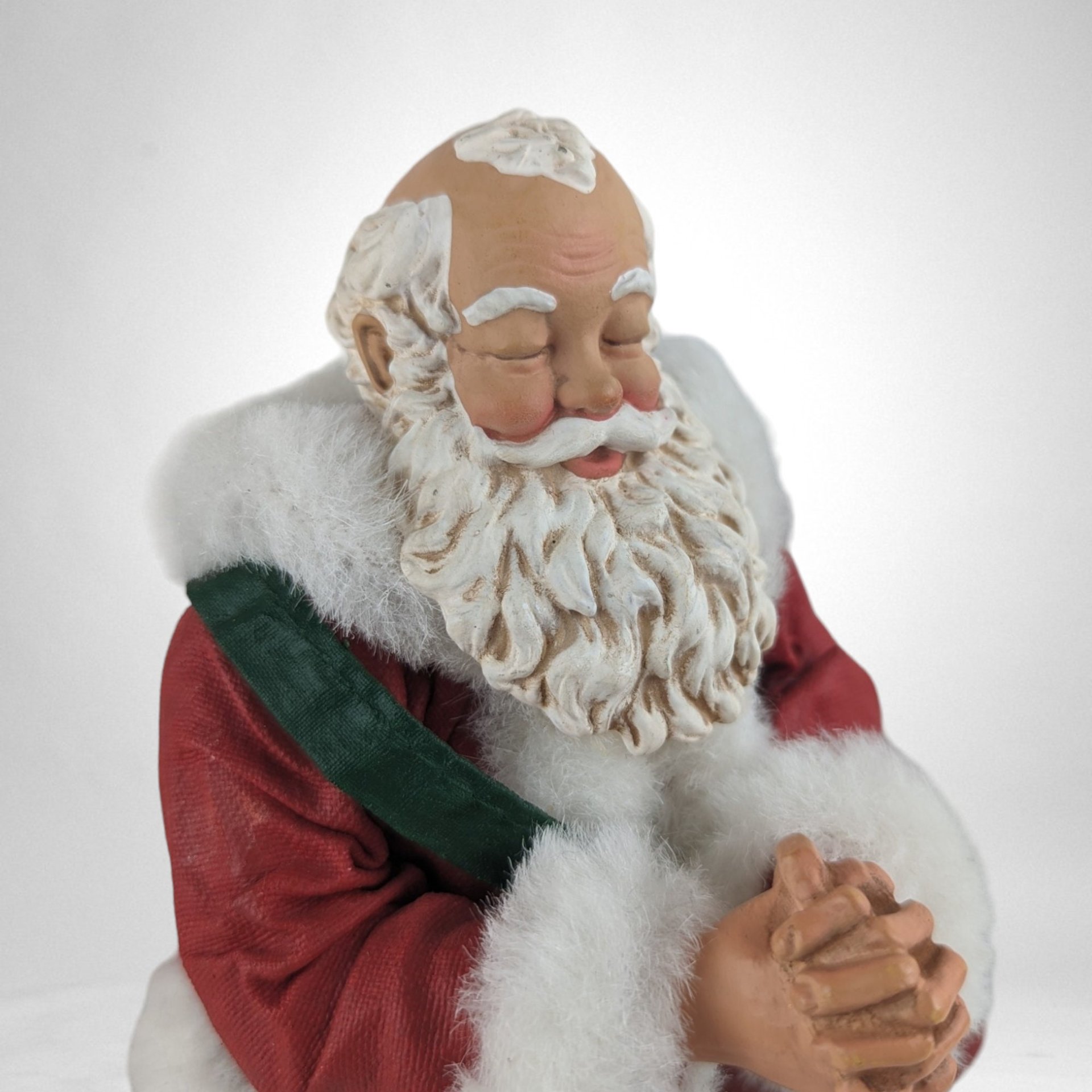 Vintage Santa On One Knee Figure, 7"