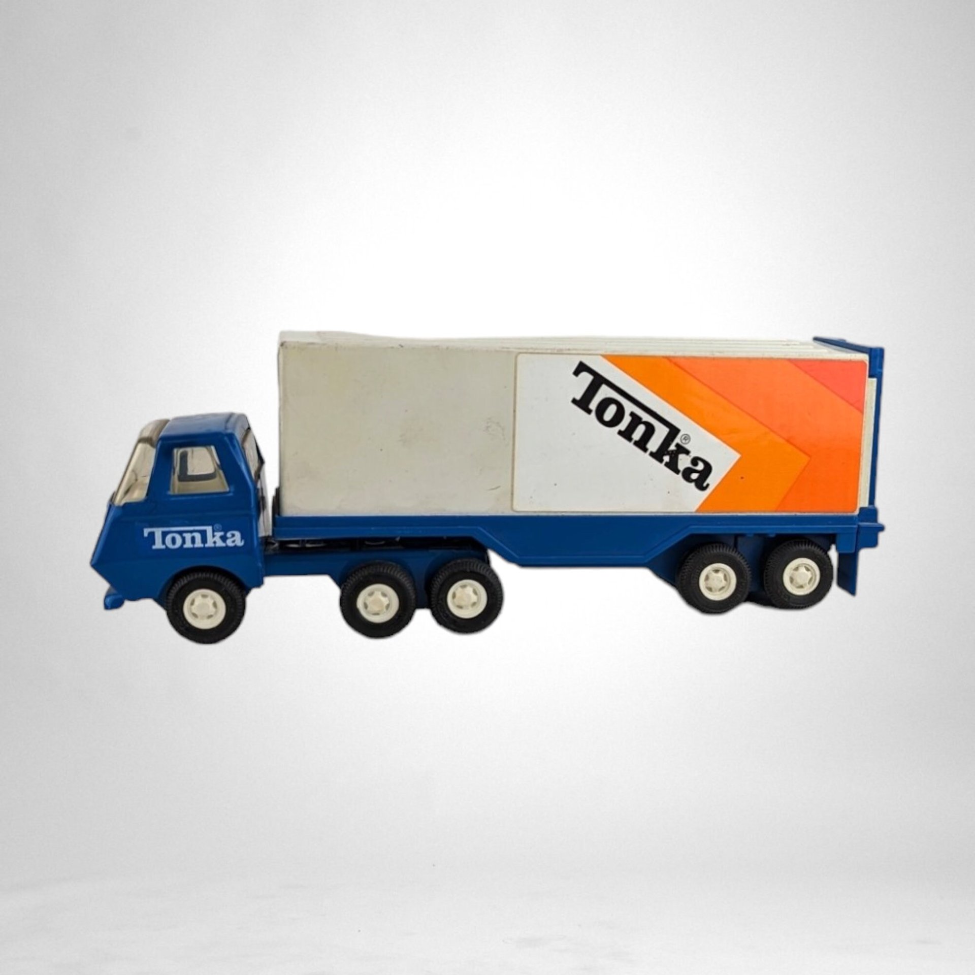 Vintage Tonka Semi Tractor Trailer Toy