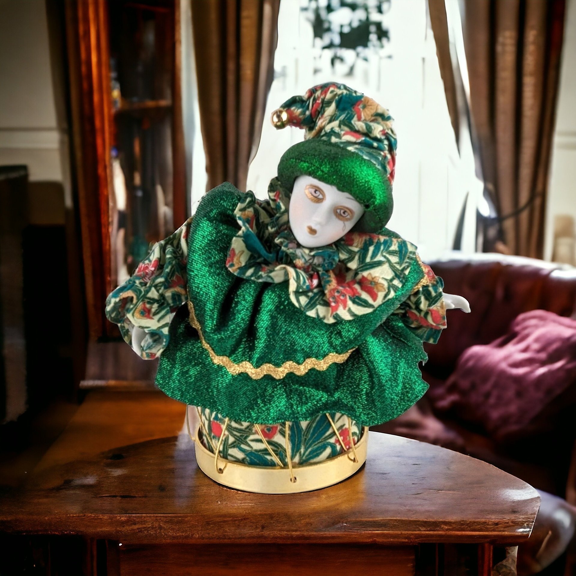 Vintage Pierrot Clown Harlequin Animated Music Box