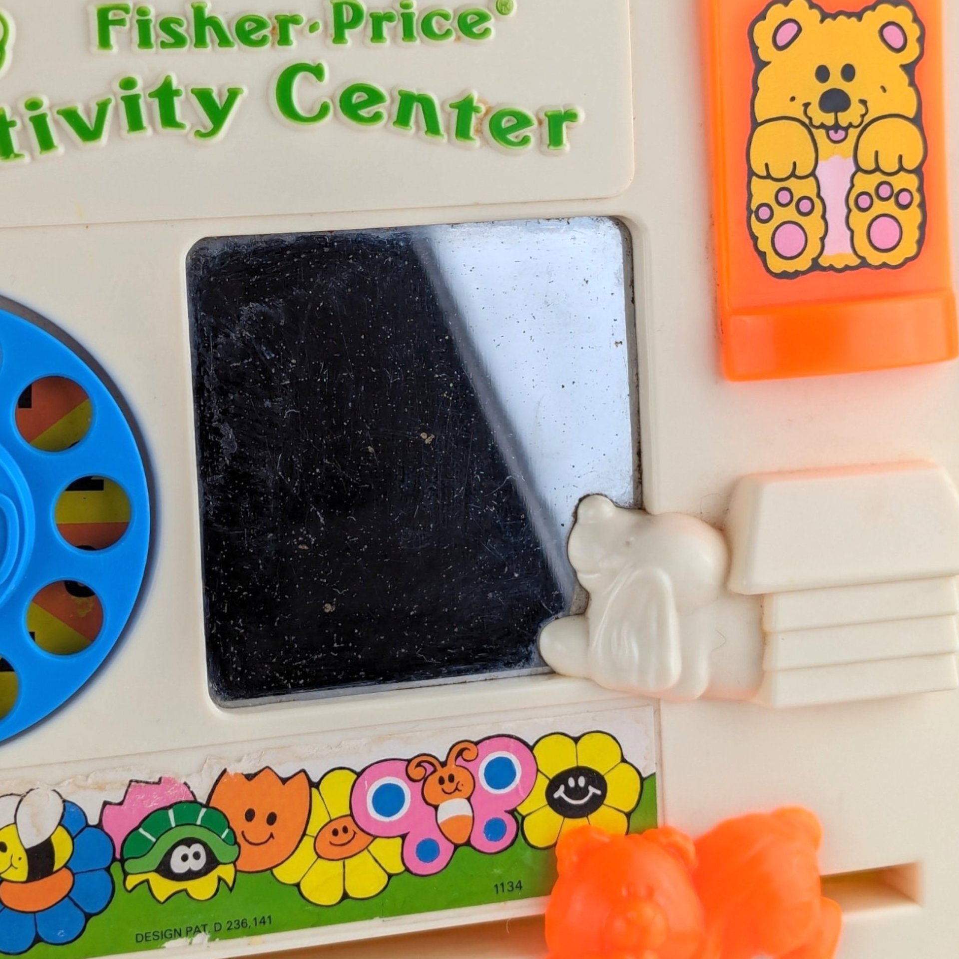 1984 Fisher Price Baby Crib Activity Center