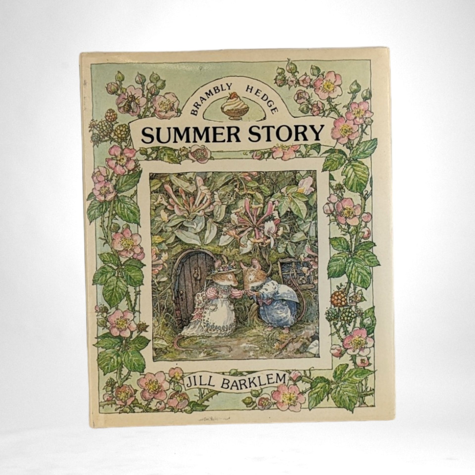 1980 Brambly Hedge Summer Story, Jill Barklem Hardcover Book