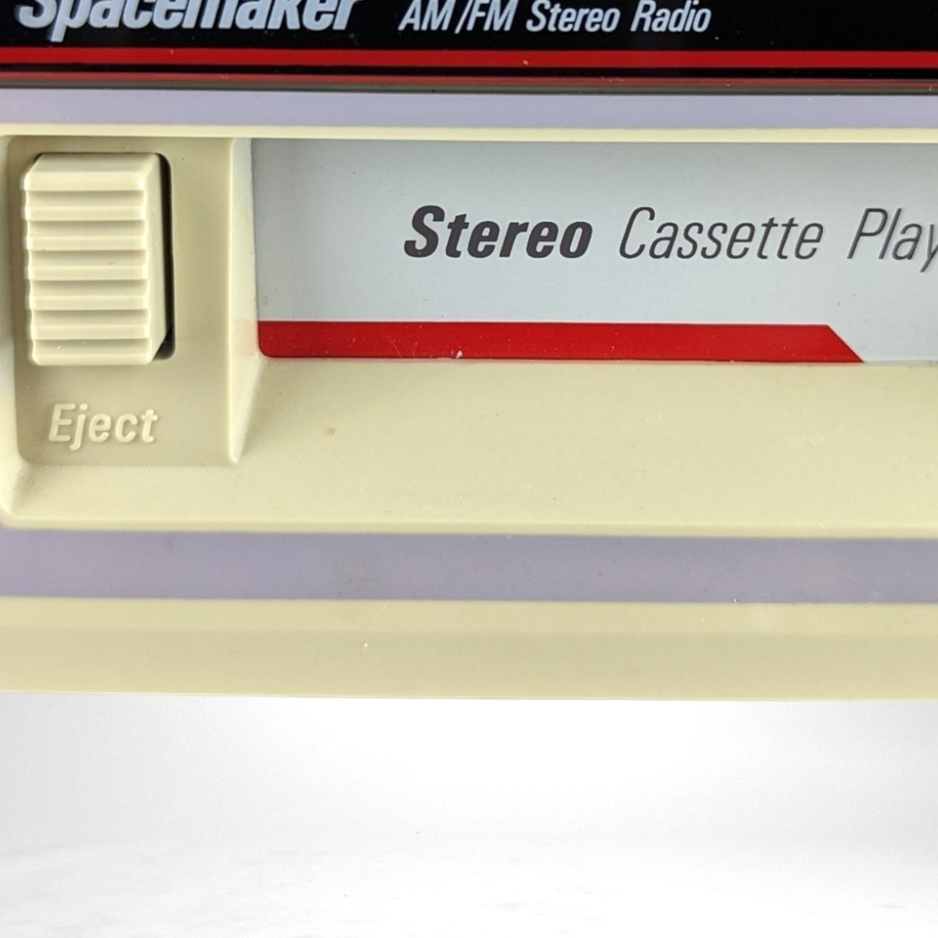 Vintage GE Spacemaker Under the Cabinet AM/FM Radio, Cassette Player