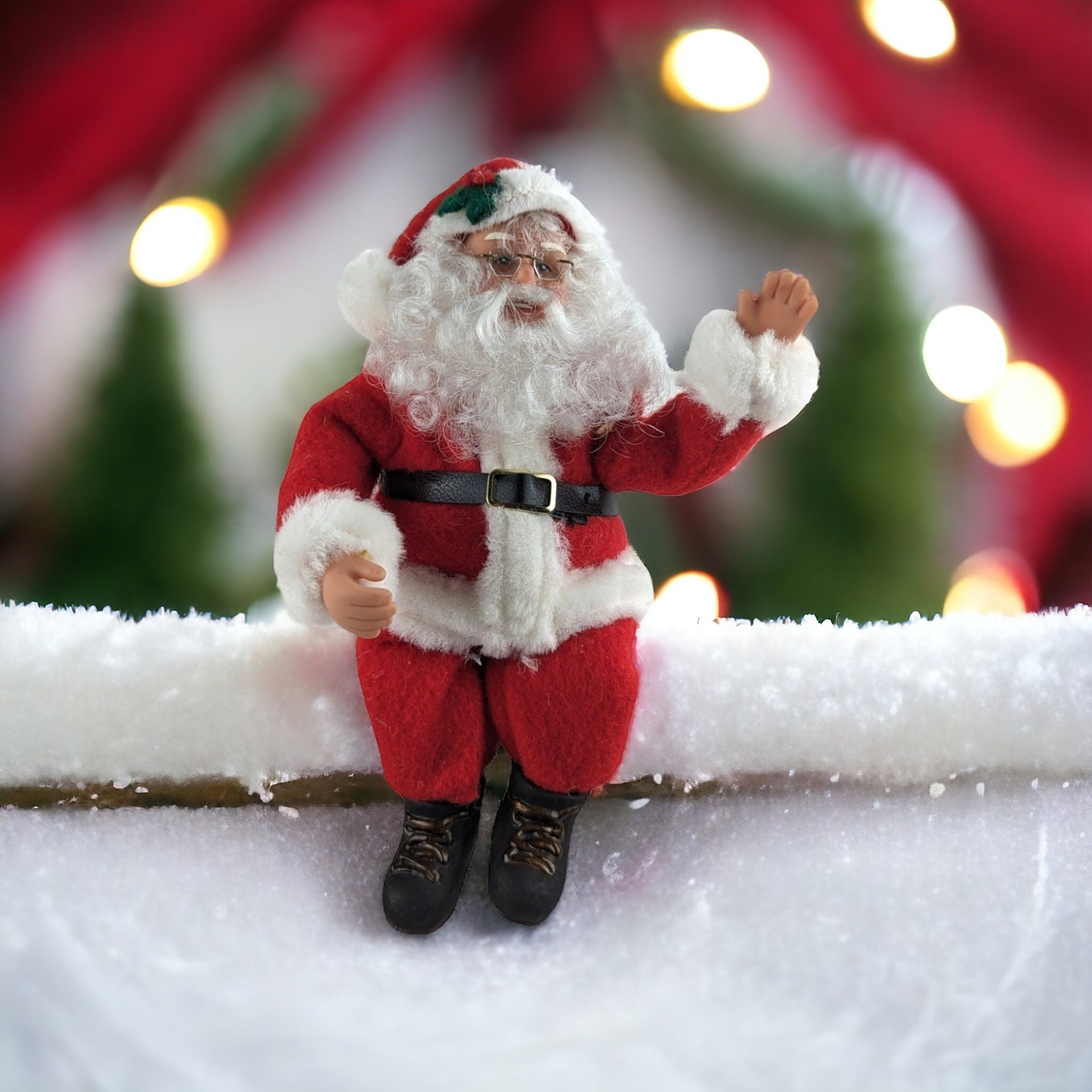 Vintage Santa Claus Shelf Sitter (4 1/2")