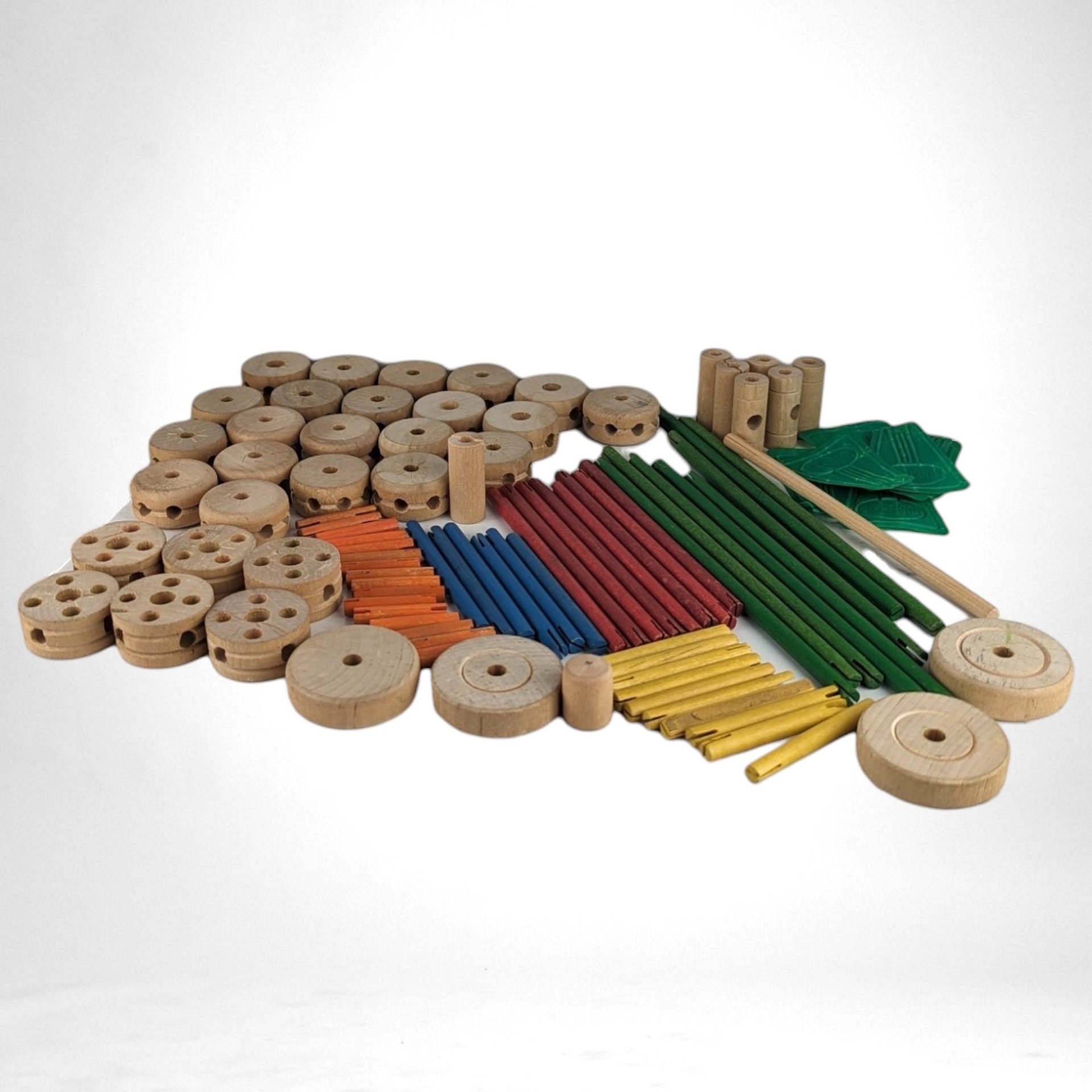 Vintage Tinkertoy Set, No 136, Junior Architect