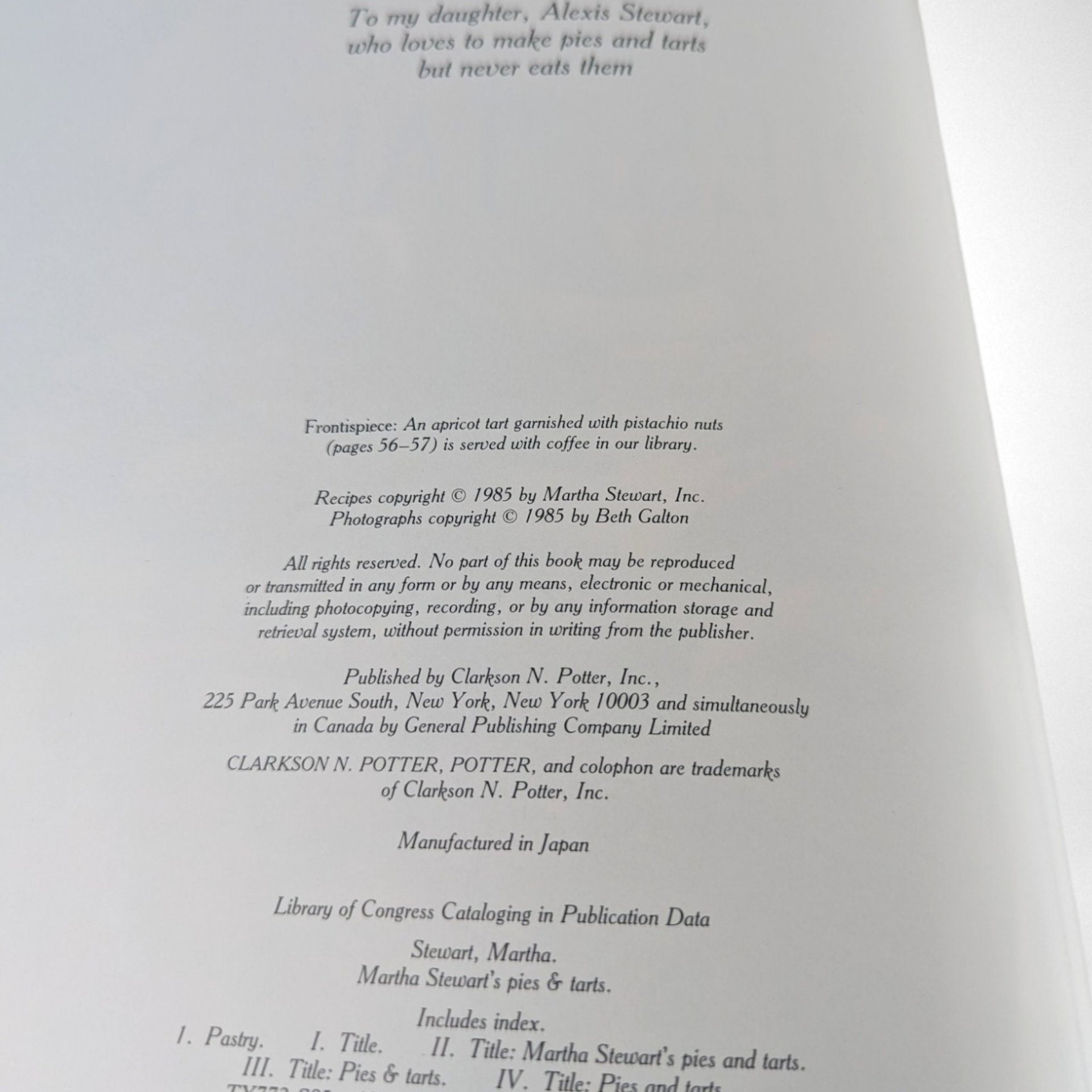 1985 Martha Stuart Pies and Tarts Cookbook, Hardcover