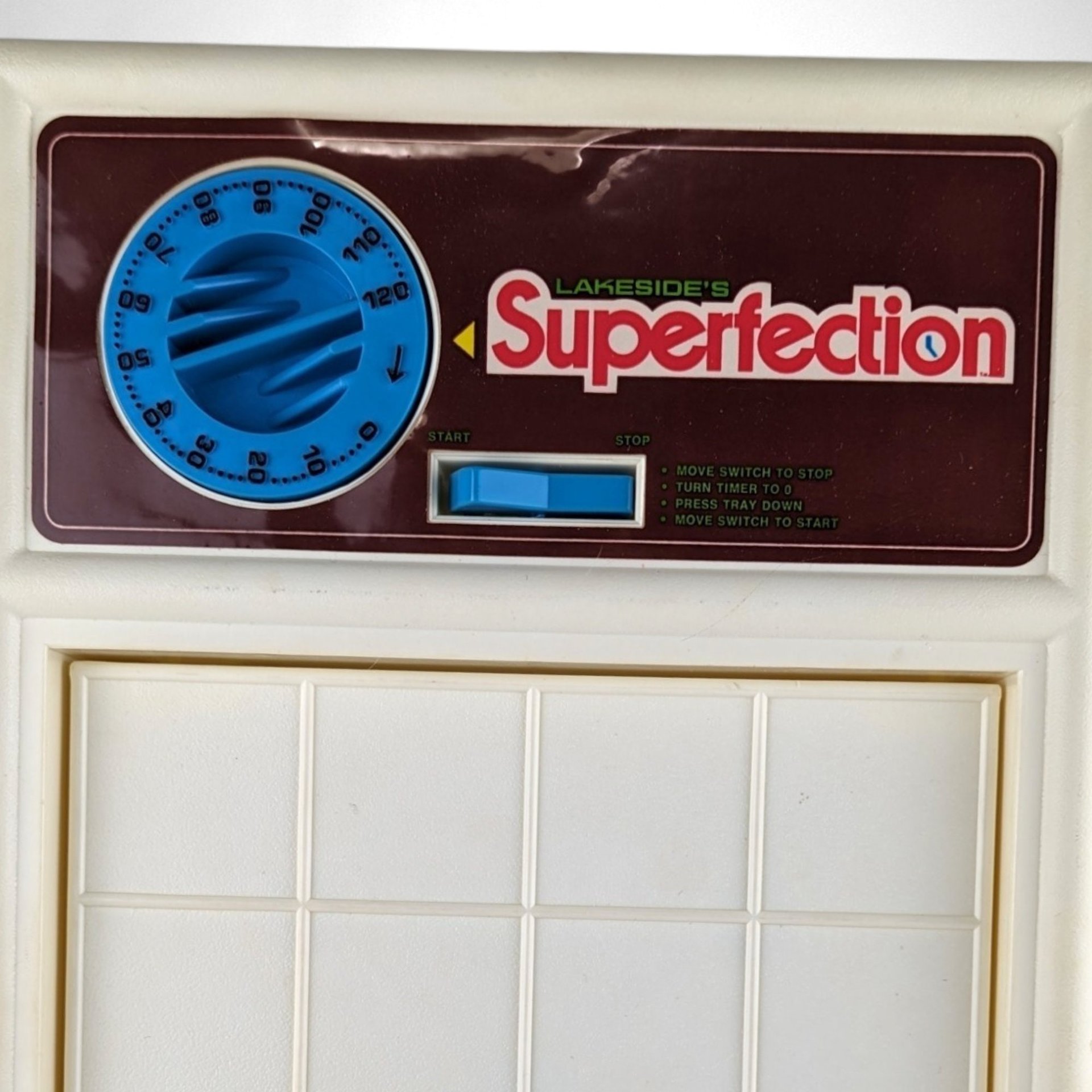 1975 Lakeside Superfection Game