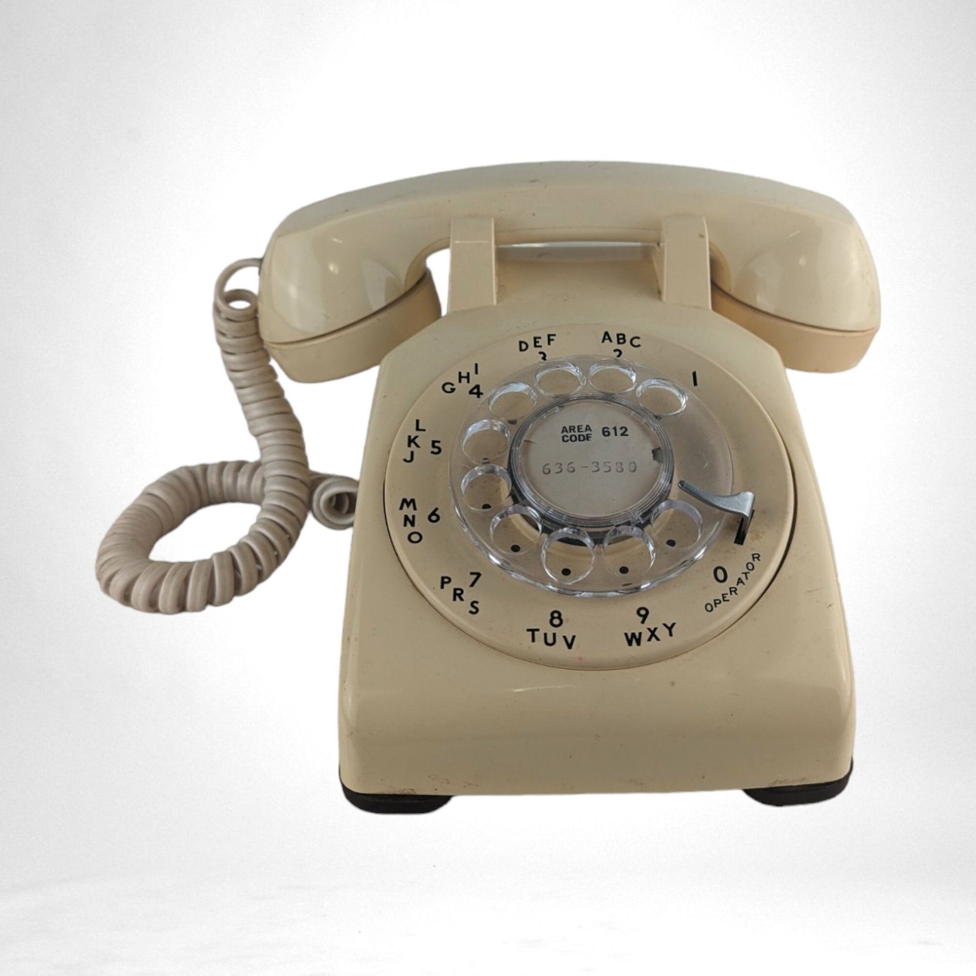 Vintage Bell System Rotary Dial Telephone