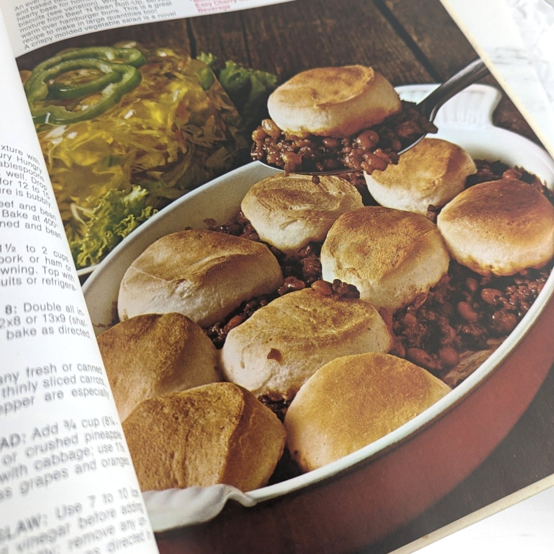 1975 Pillsbury Money Saving Meals, Hardcover