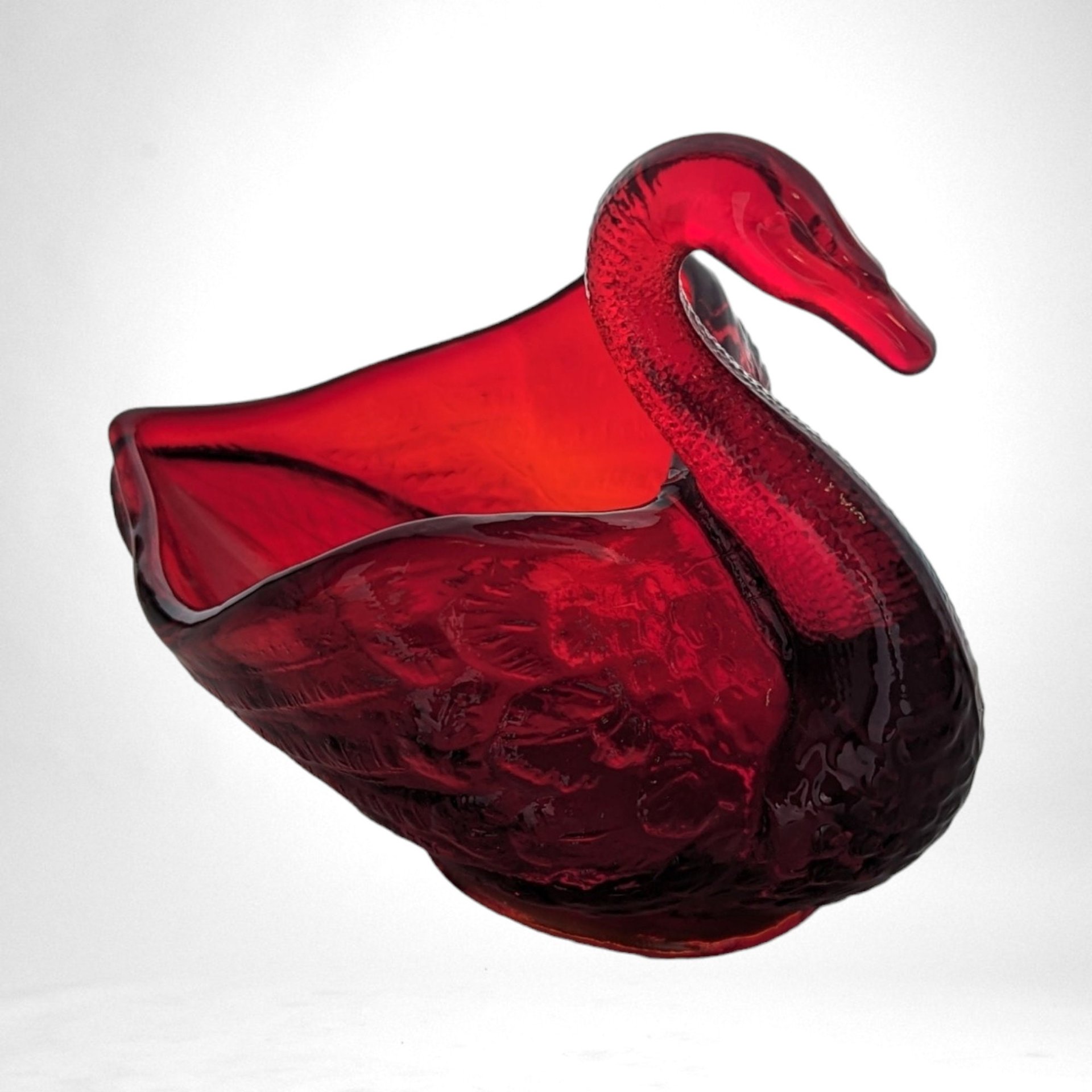 Vnitage Fenton Ruby Red Glass Swan Trinket Bowl