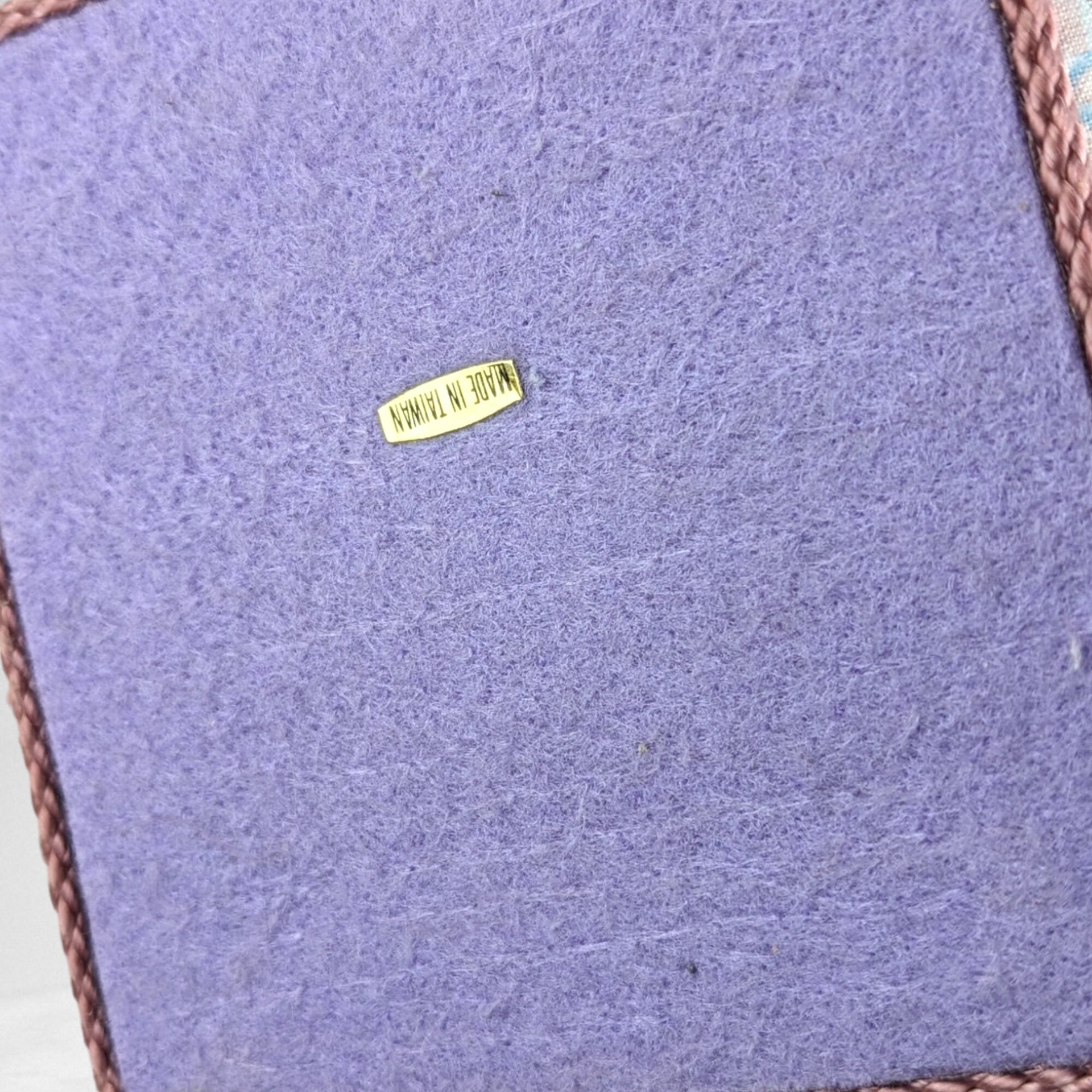 Westminster Vintage Wind Up Musical Kitten Music Box