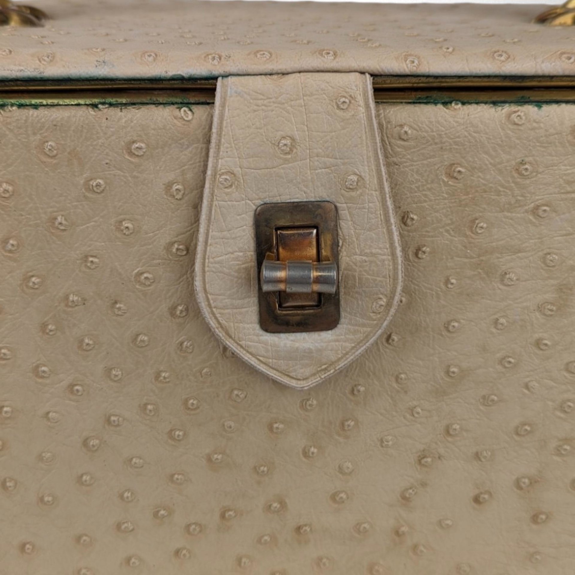 Vintage Celebrity New York Train Make Up Case