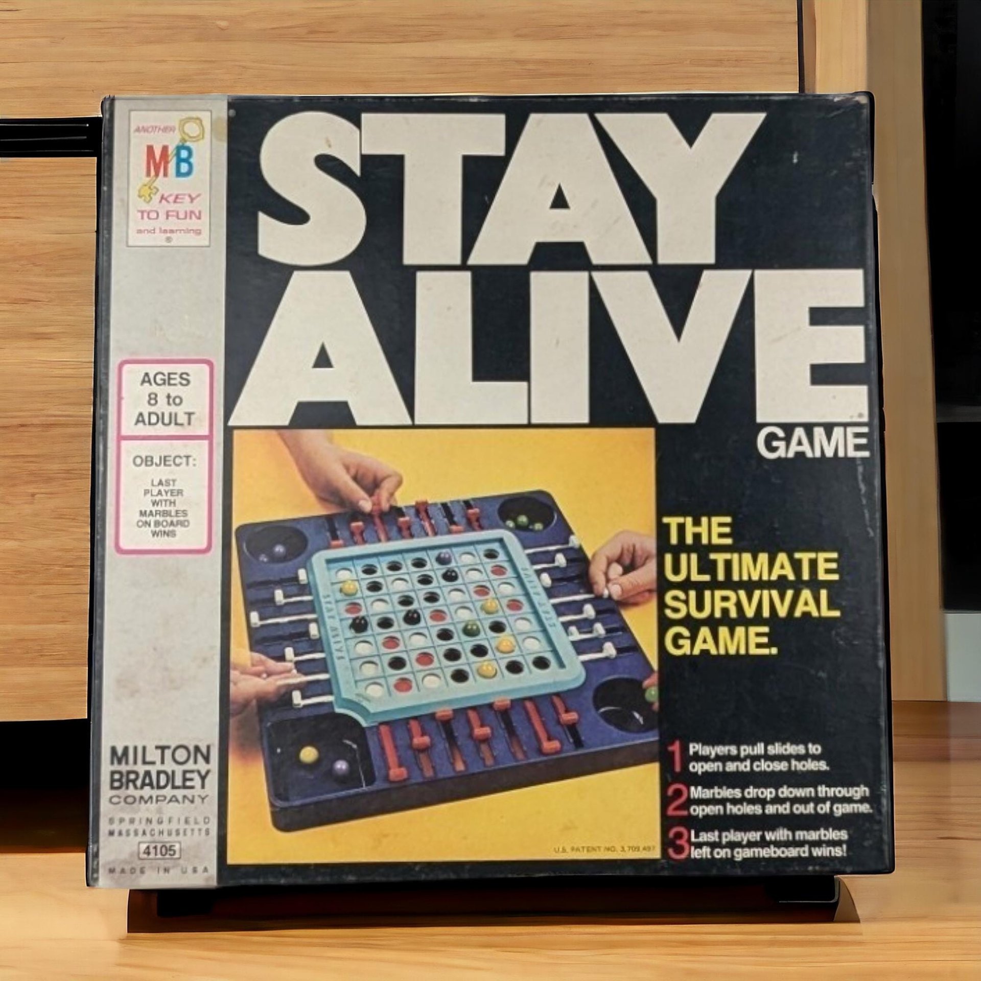 Vintage 1971 Milton Bradley Stay Alive Game | Complete | Good Condition | Family Game Night | Classic Strategy Game