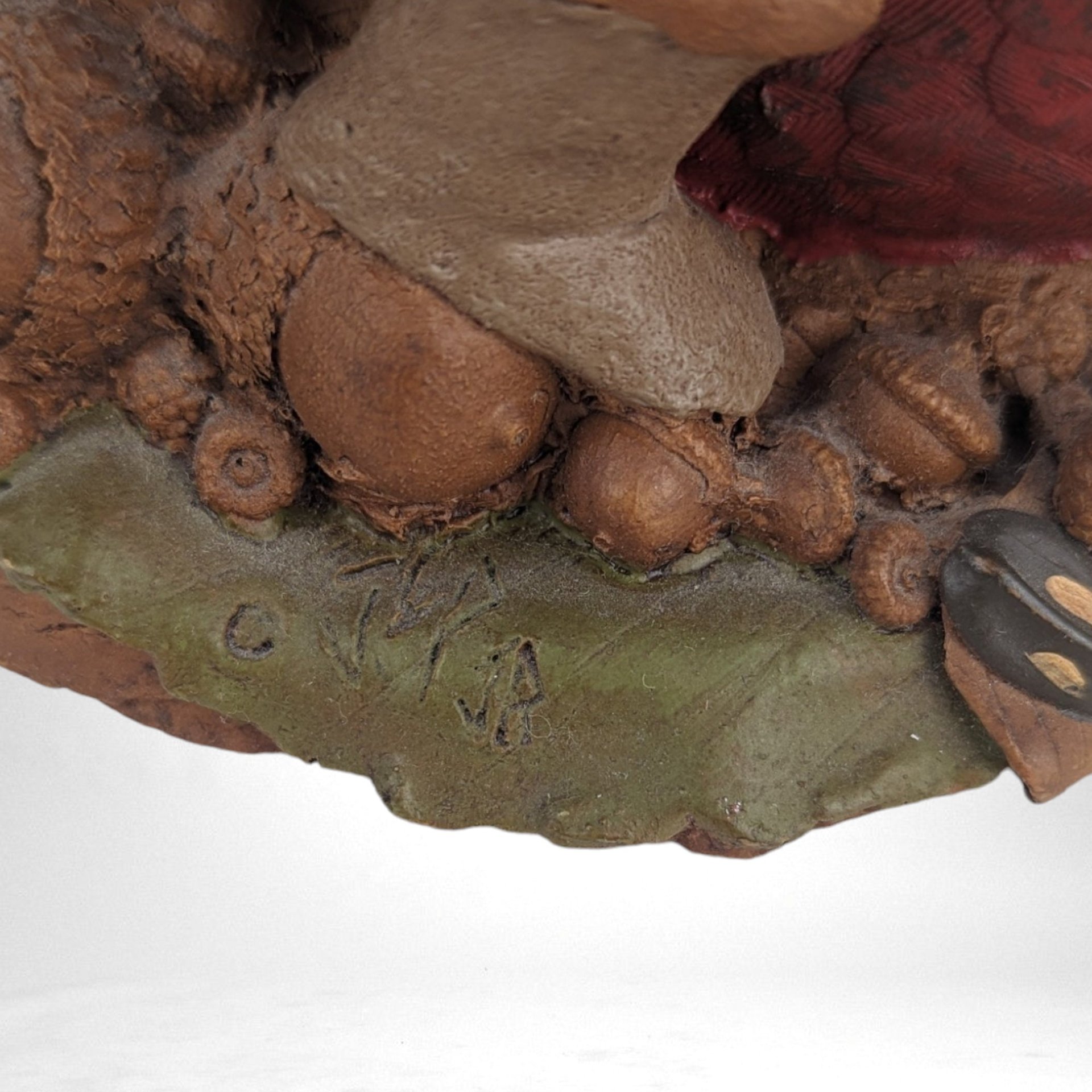 1986 Tom Clark Gnome "Stan" Brushing a Cardinal Figure