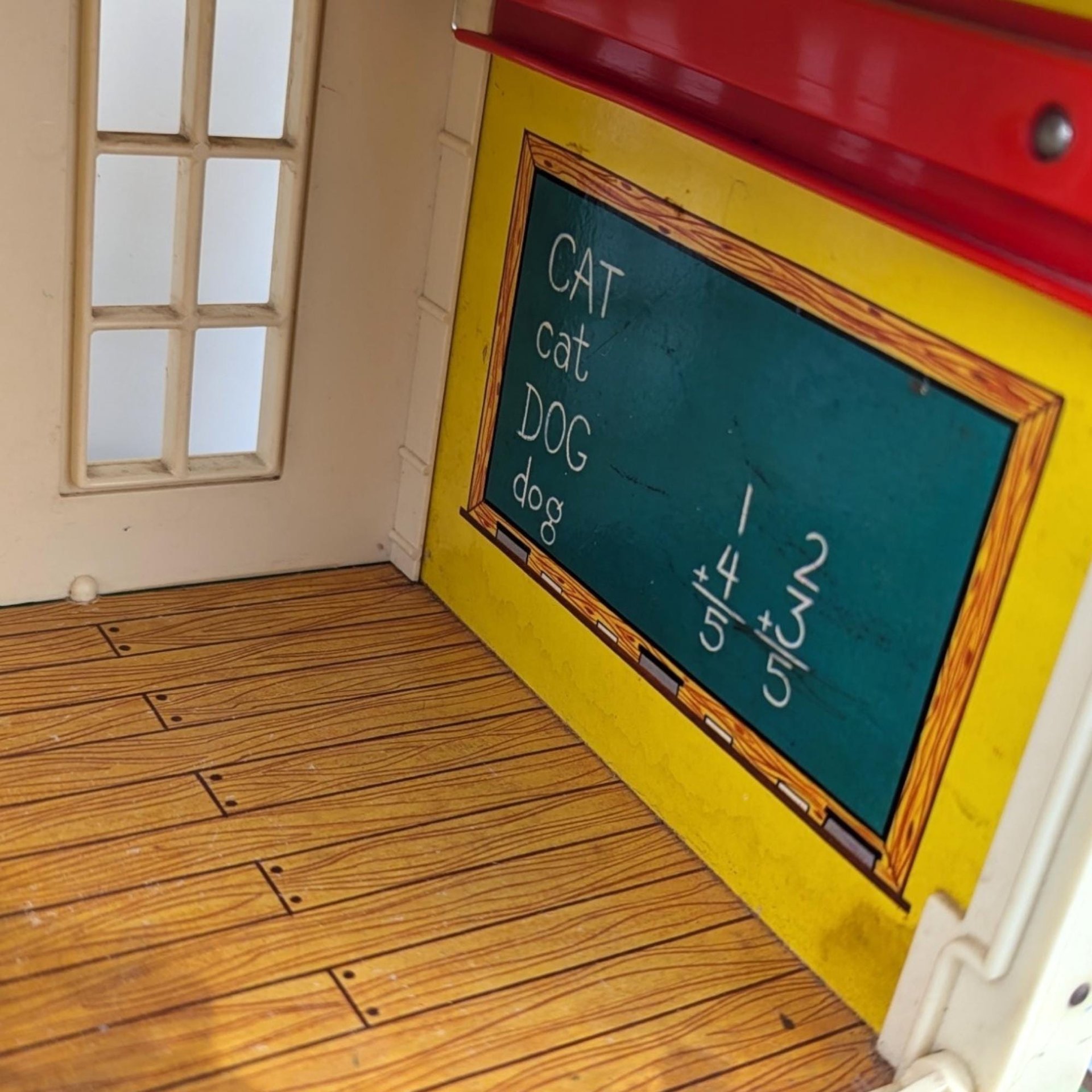 Vintage Fisher-Price Schoolhouse 923 | Nostalgic Playset with Flaws | 70s Toy |  Restoration Project