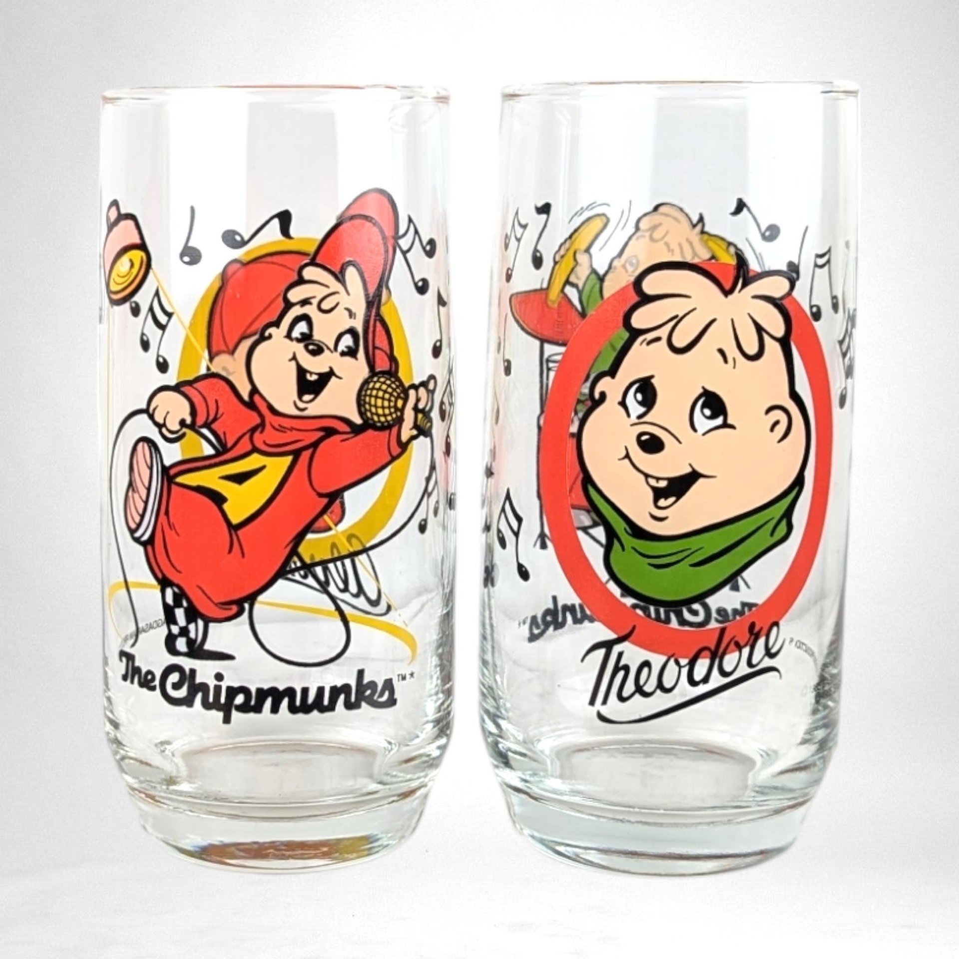 Set of 2 1985 Alvin and the Chipmunks Glasses