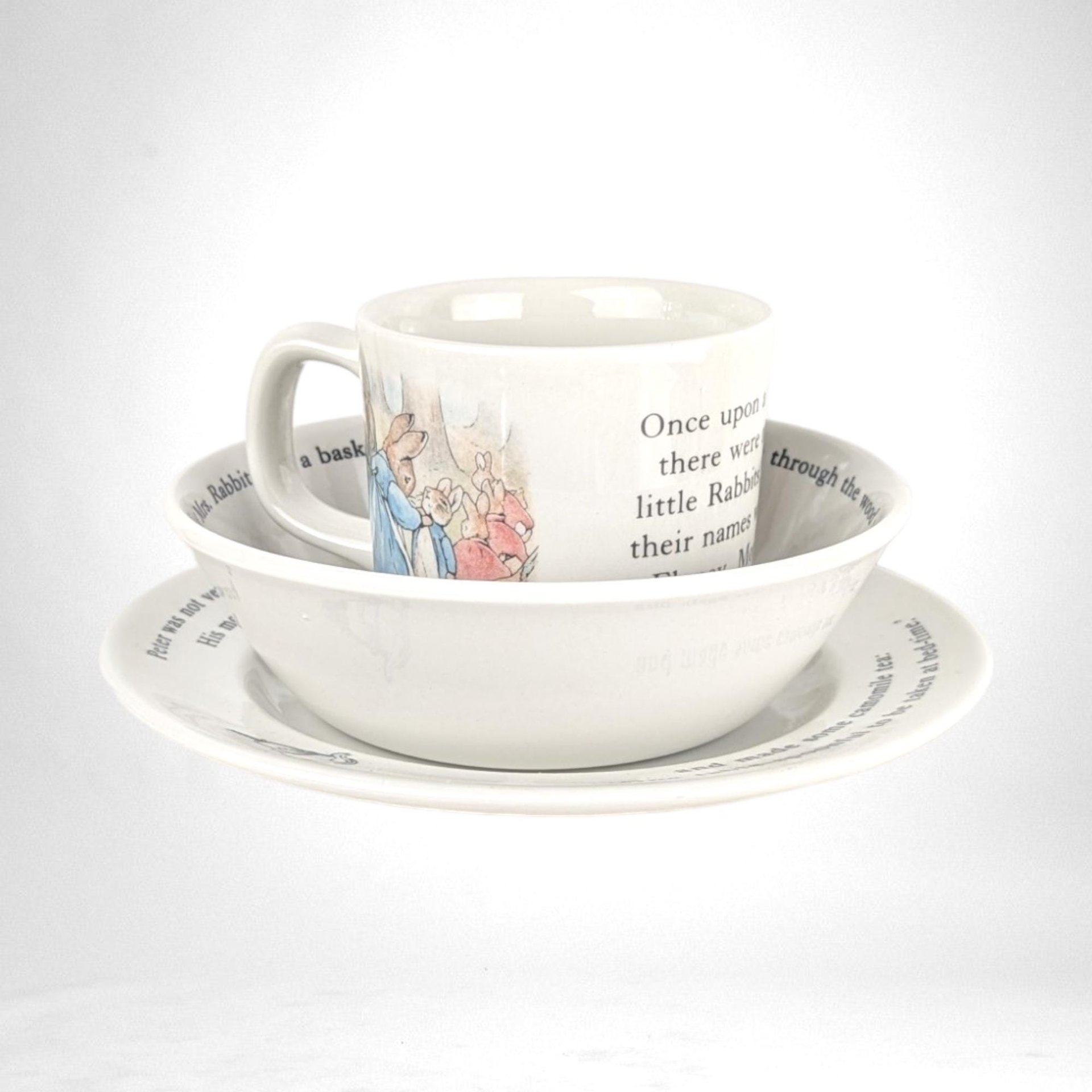 1993 Wedgwood Beatrix Potter Peter Rabbit Nursery Set