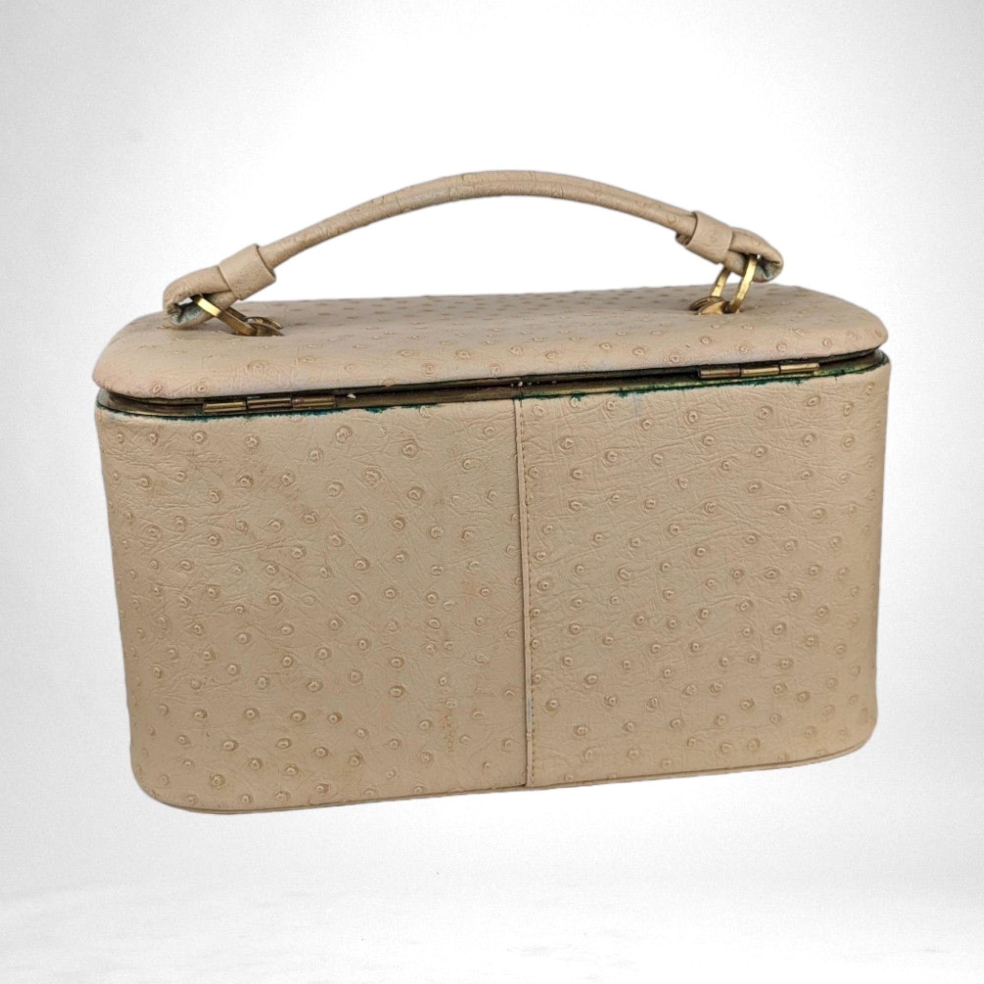 Vintage Celebrity New York Train Make Up Case