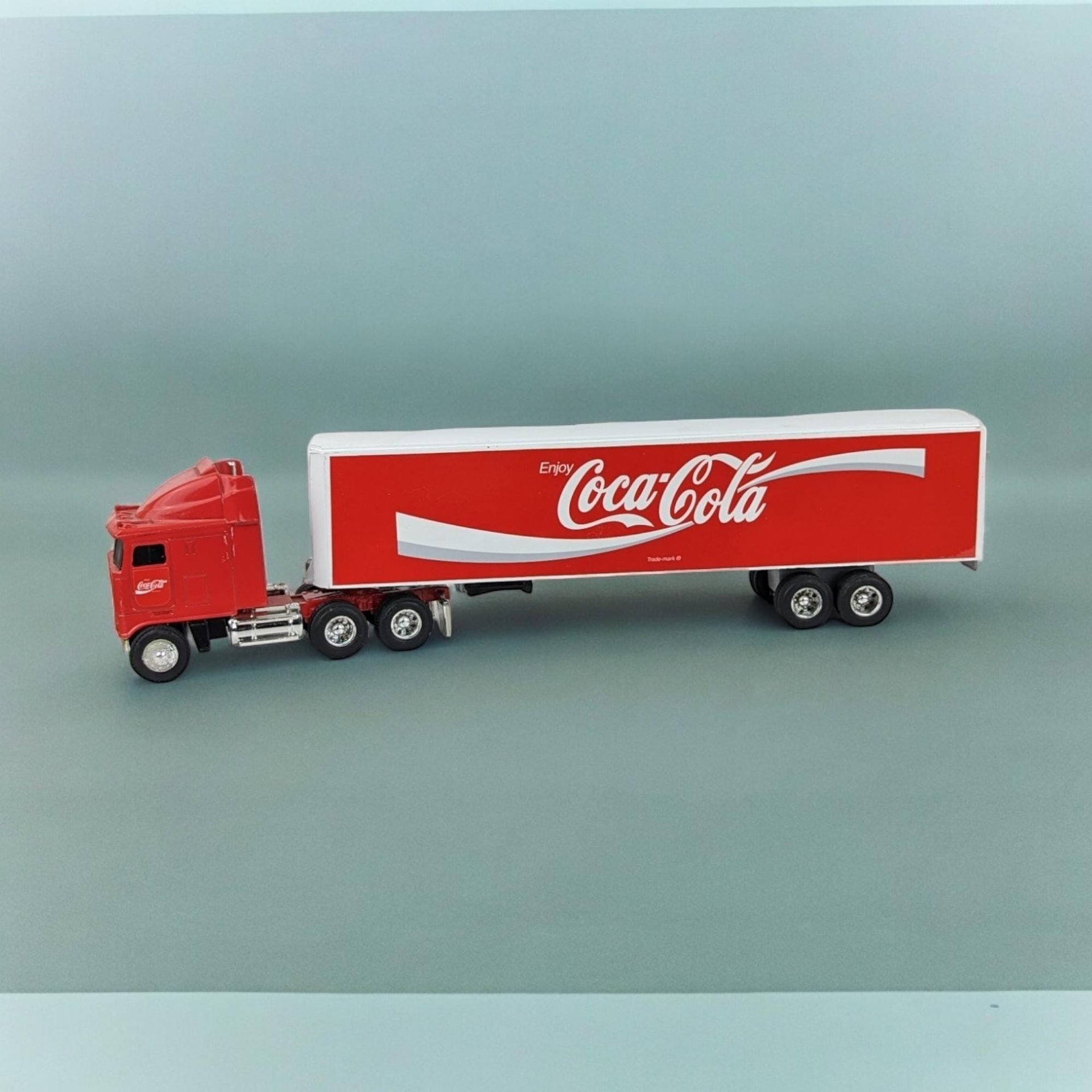 Vintage ERTL Coca-Cola Tractor Trailer