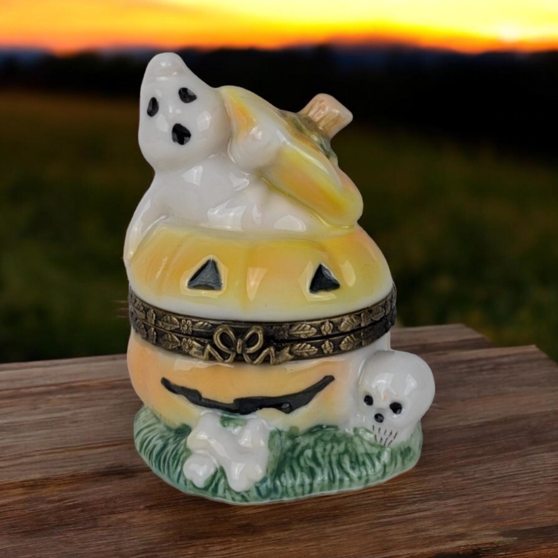 Vintage Herco Ghost and Jack O' Lantern Hinged Trinket Box