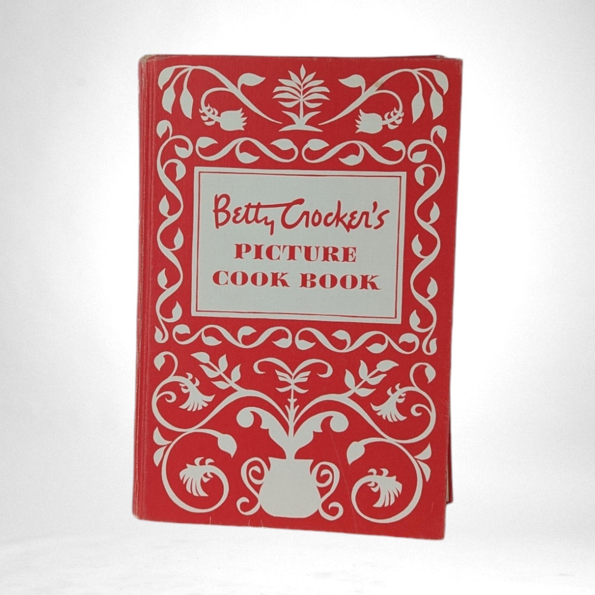 Vintage 1950 Betty Crocker's Picture Cookbook - Hardcover, Culinary Classic, Retro Kitchen Decor