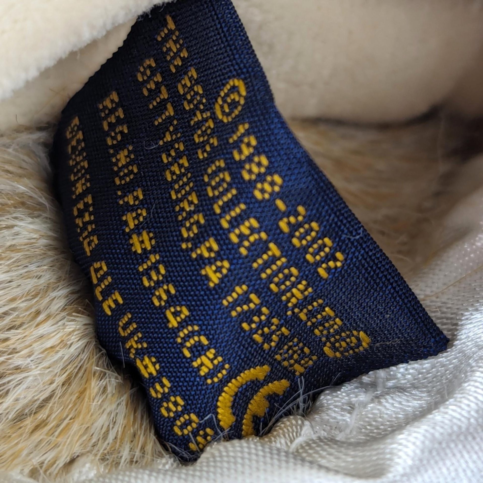 Vintage Boyds Bears Roberta 12" Plush Bear