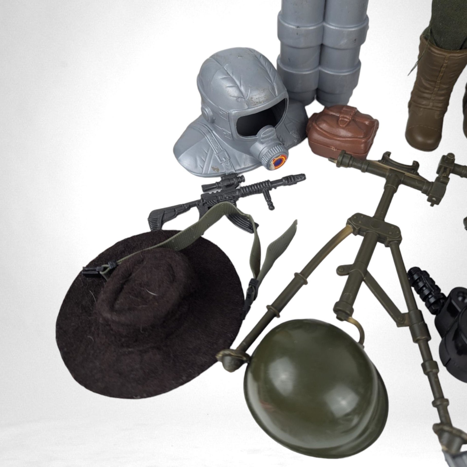 1990s Hasbro GI Joe Action Figure in Green Outfit with Accessories – Vintage Collectible Toy for Fans